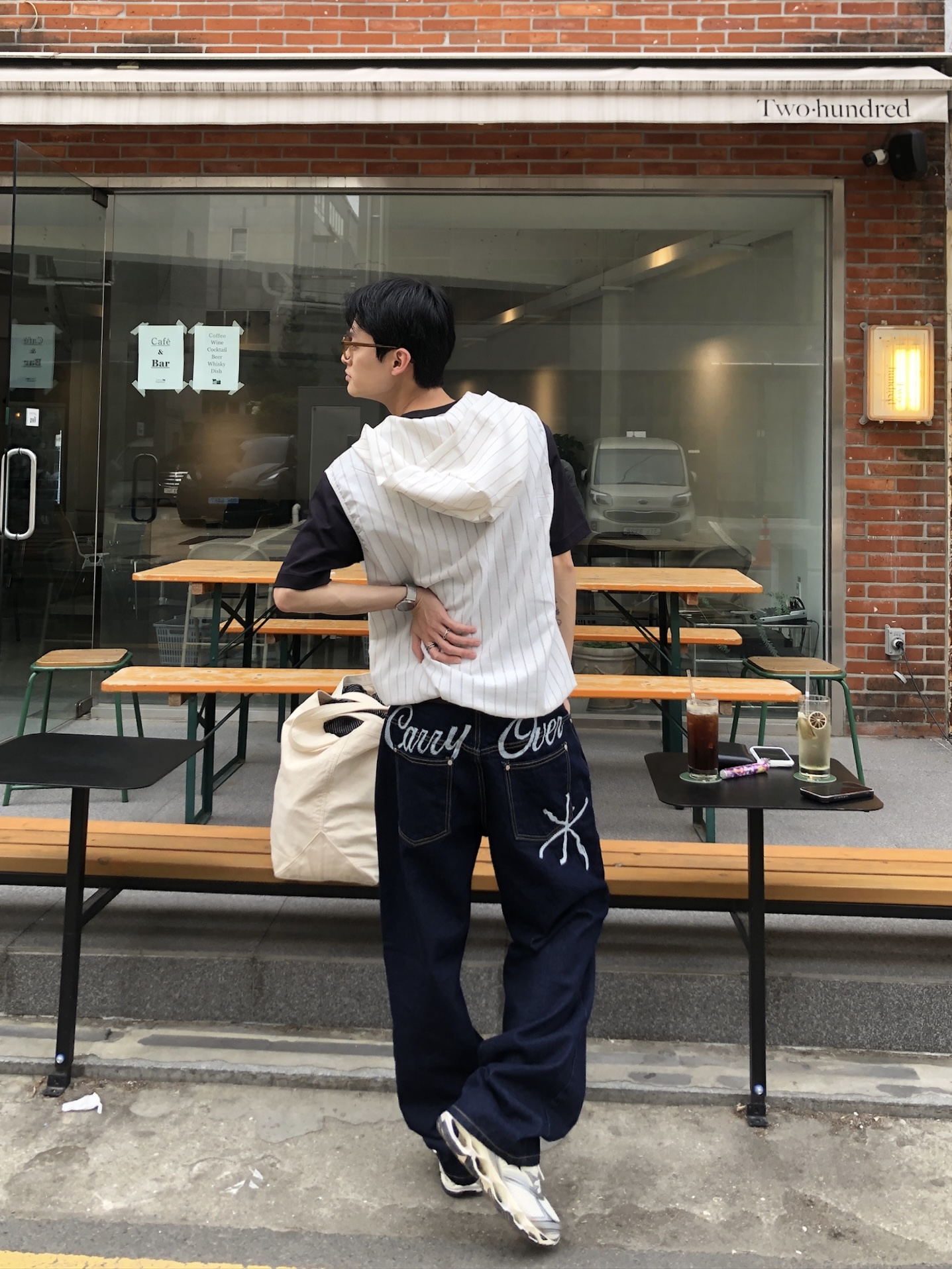 Carry Over 上流巴黎 手工刺繡 牛仔 直筒微寬褲 - 3C13