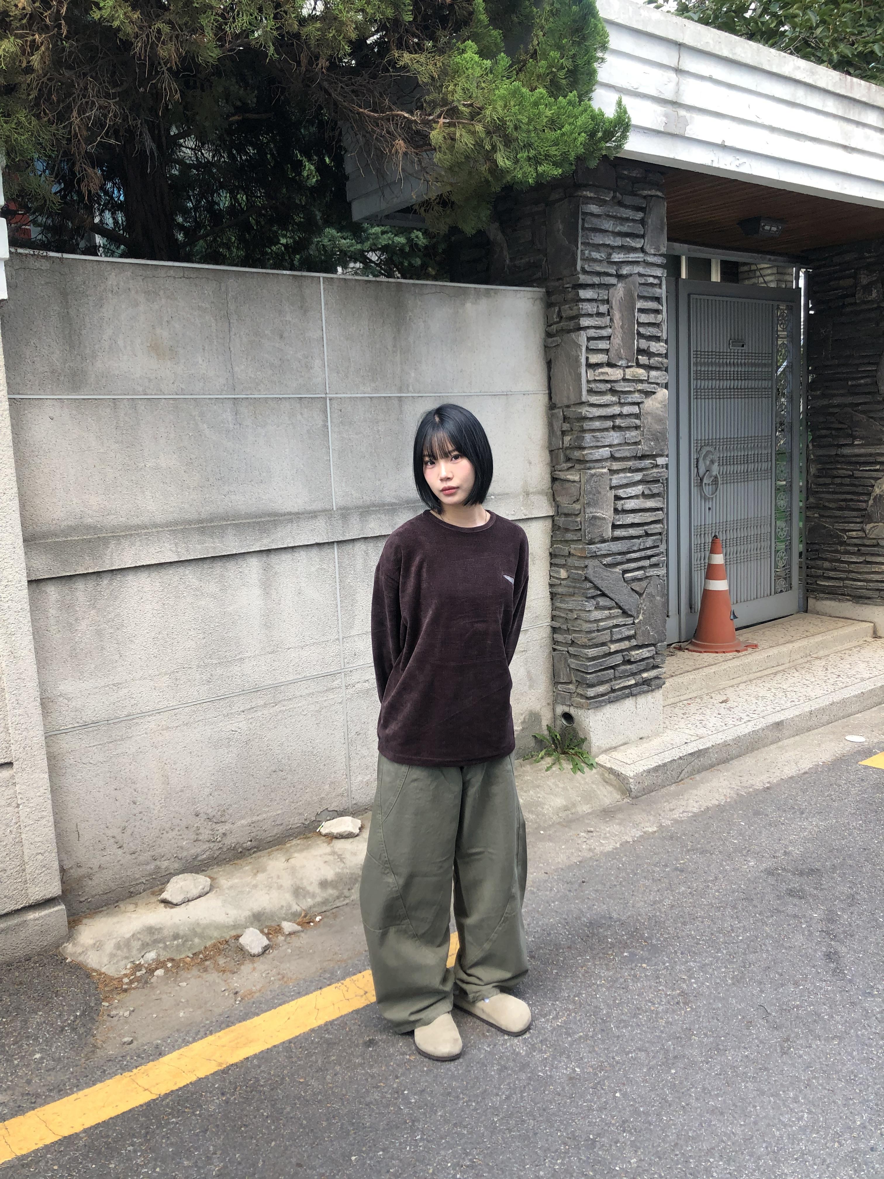 經典復古 口袋格紋 指套設計 短版長袖 - 3C8