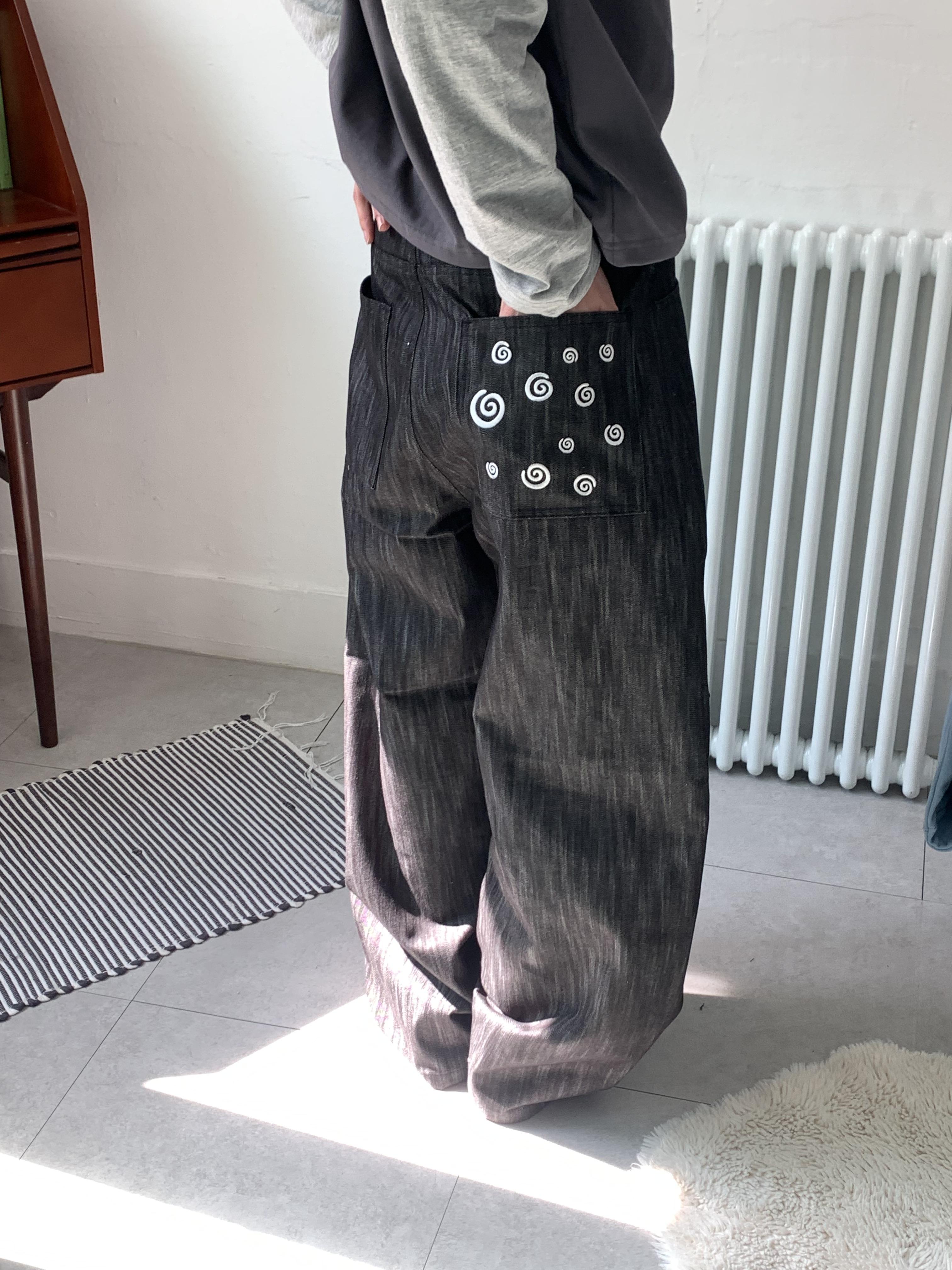 雲朵刺繡 渲染設計 牛仔寬褲 - 2C16