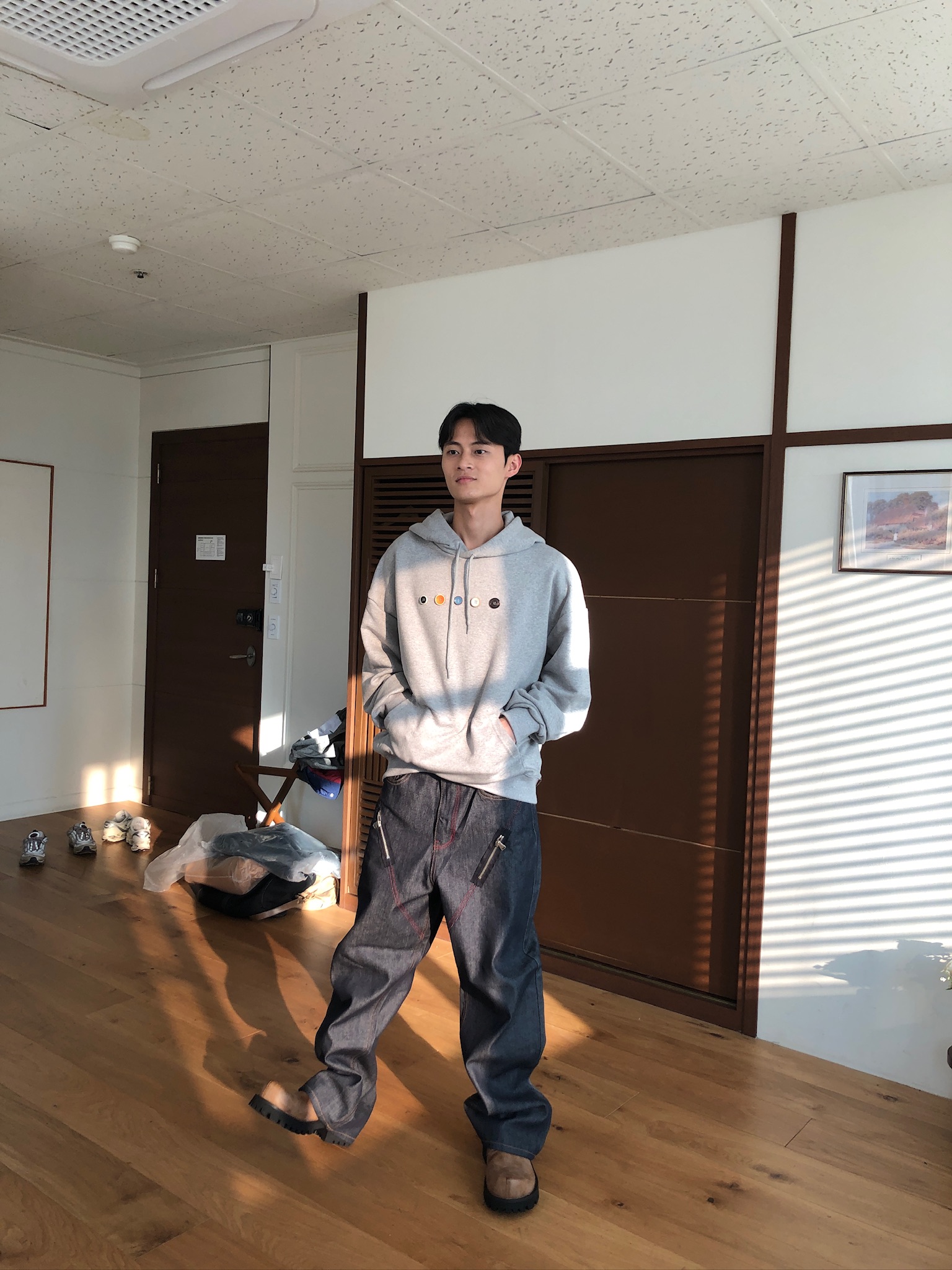 街頭鬆弛 多色鈕扣 寬版 帽T 長袖 - 3C5