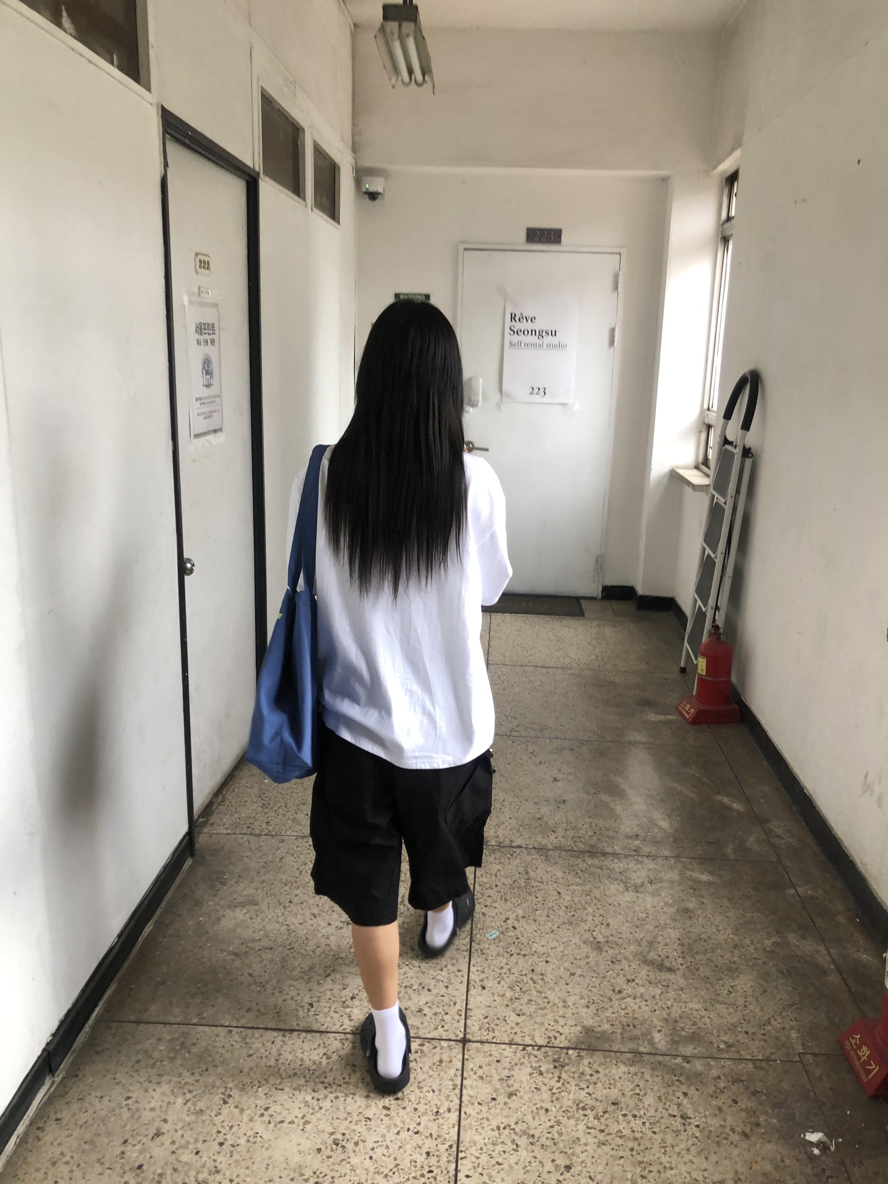 Costa 可愛街頭 印刷設計 寬版 短袖 上衣 - 3C16