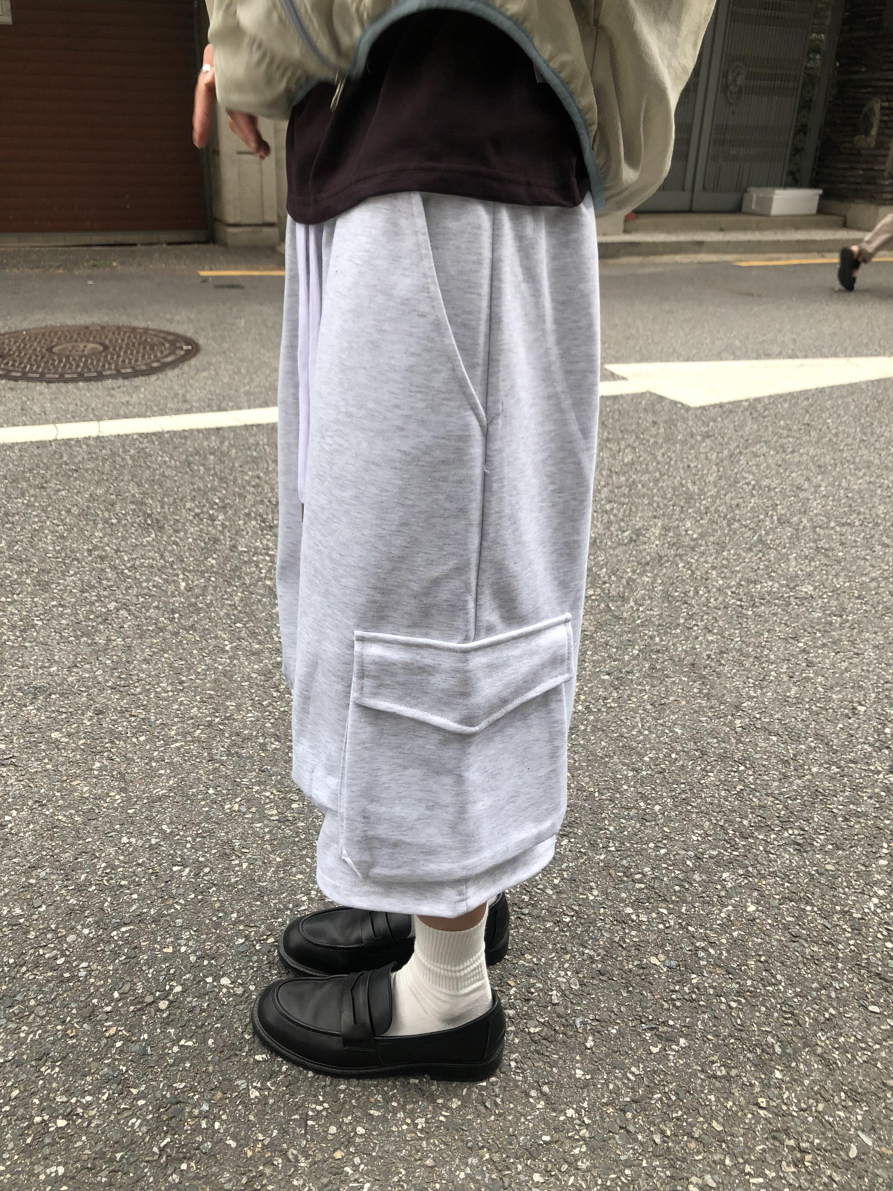 立體大口袋 膝蓋抓皺 8分 休閒 棉短褲 - 3C11