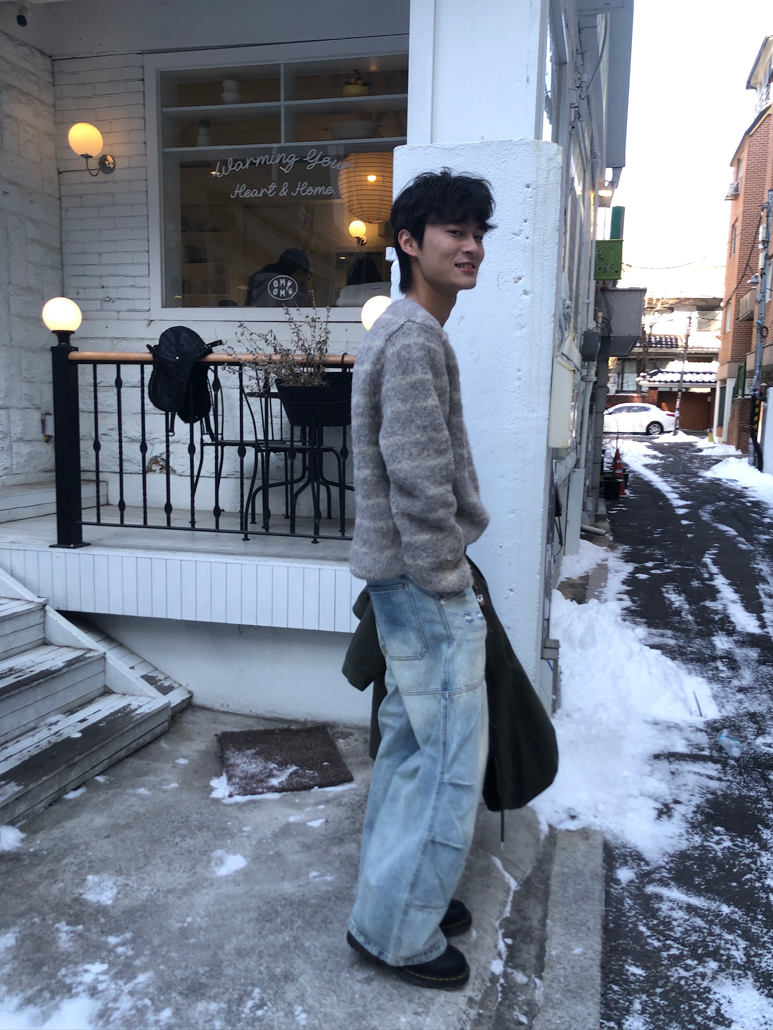 冰原歷險 漸層水洗 抓皺 寬版 牛仔褲 - 1C14