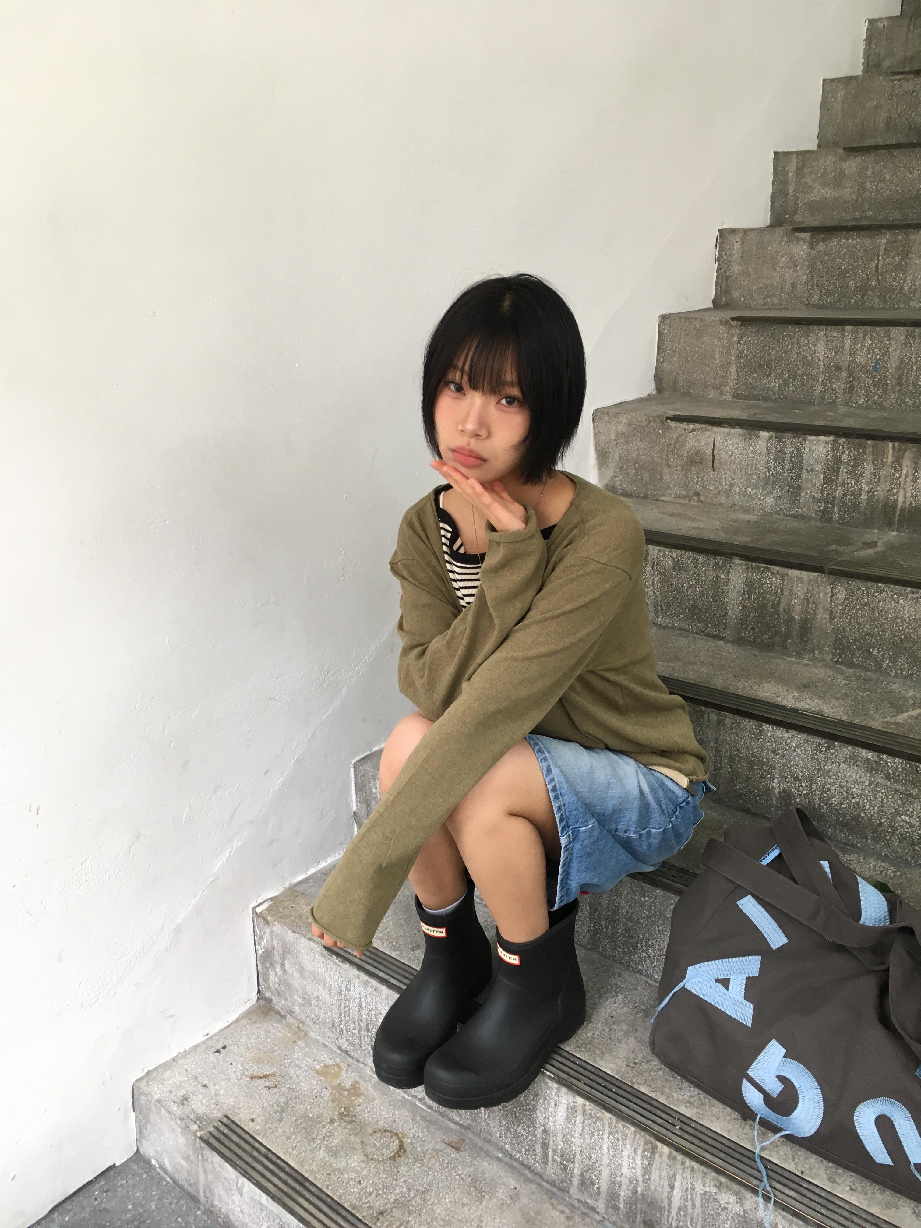 韓女基本款 大口袋 牛仔 6分短褲 - 2C10