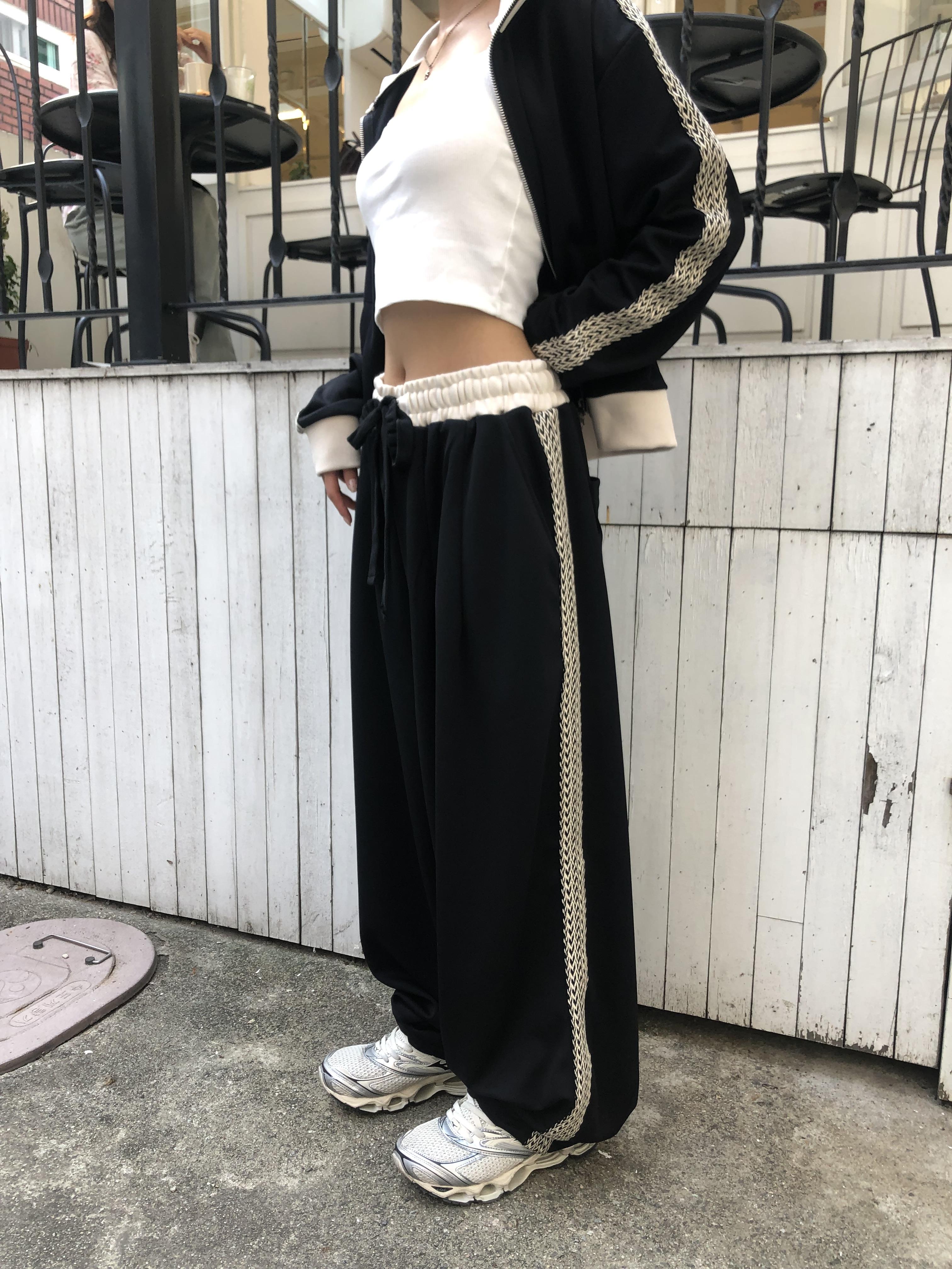 印地安格紋 文藝感 運動配色套裝 寬版 長褲 - 3C2