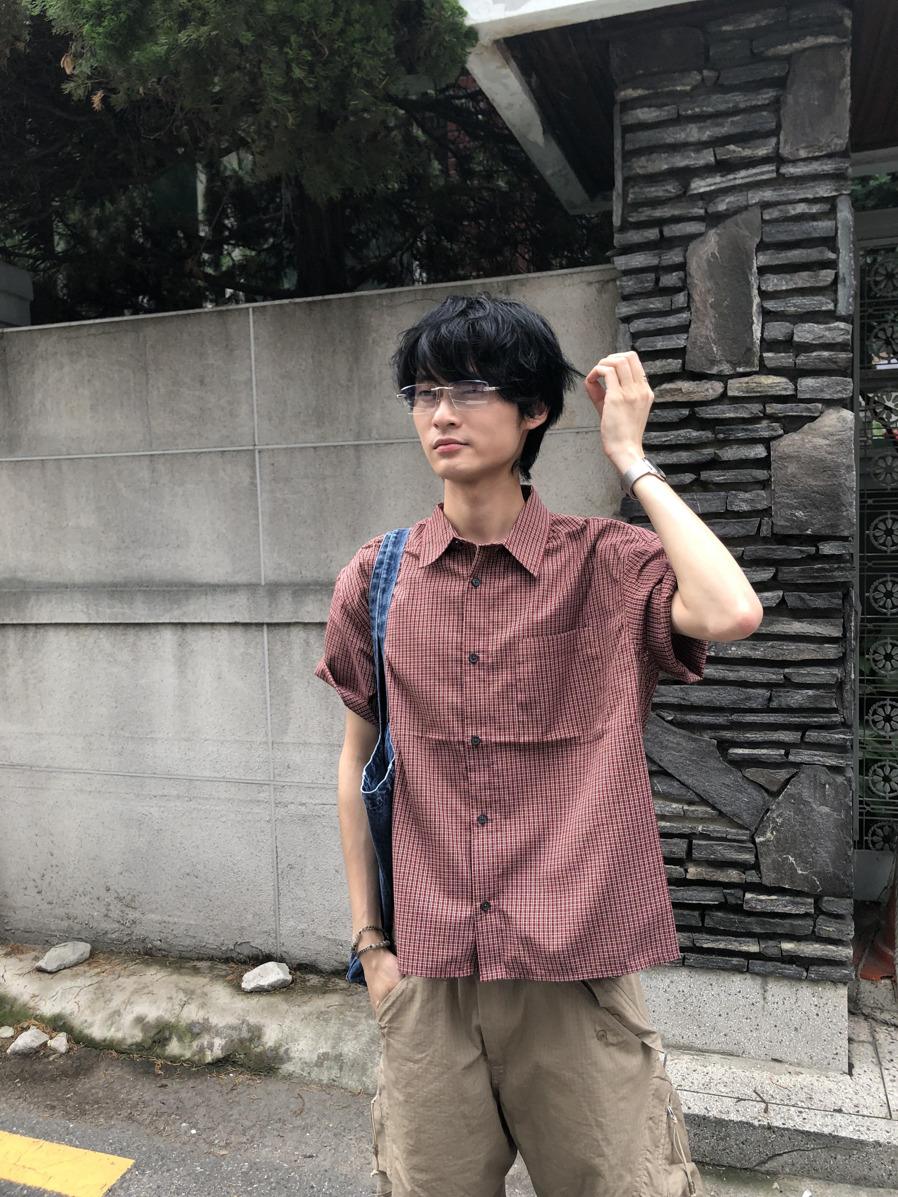 日系復古風 格紋設計 修身短版 短袖 襯衫 - 5C8