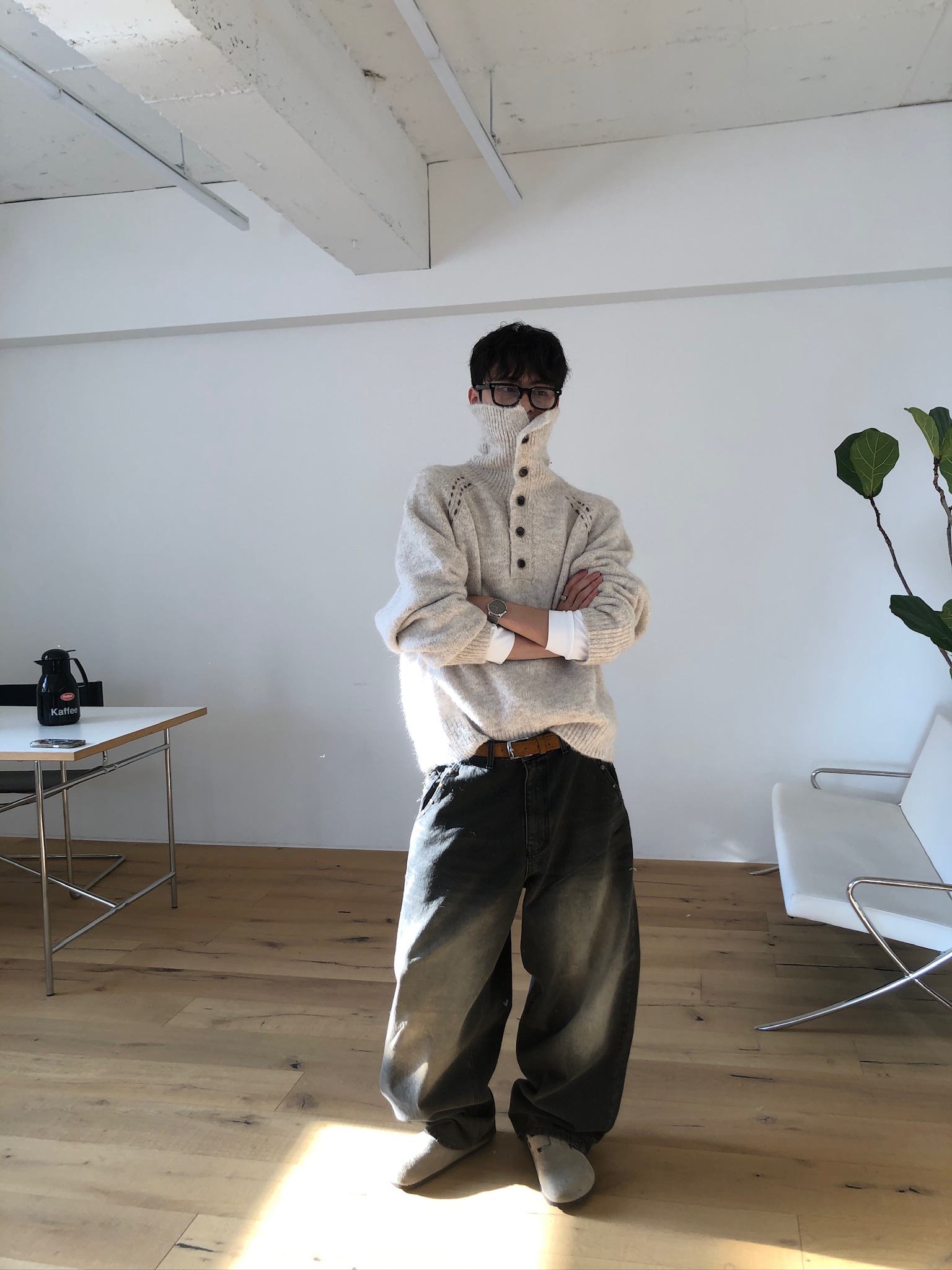 漸層水洗 鑲式卯釘 大口袋 牛仔寬褲 - 2C3