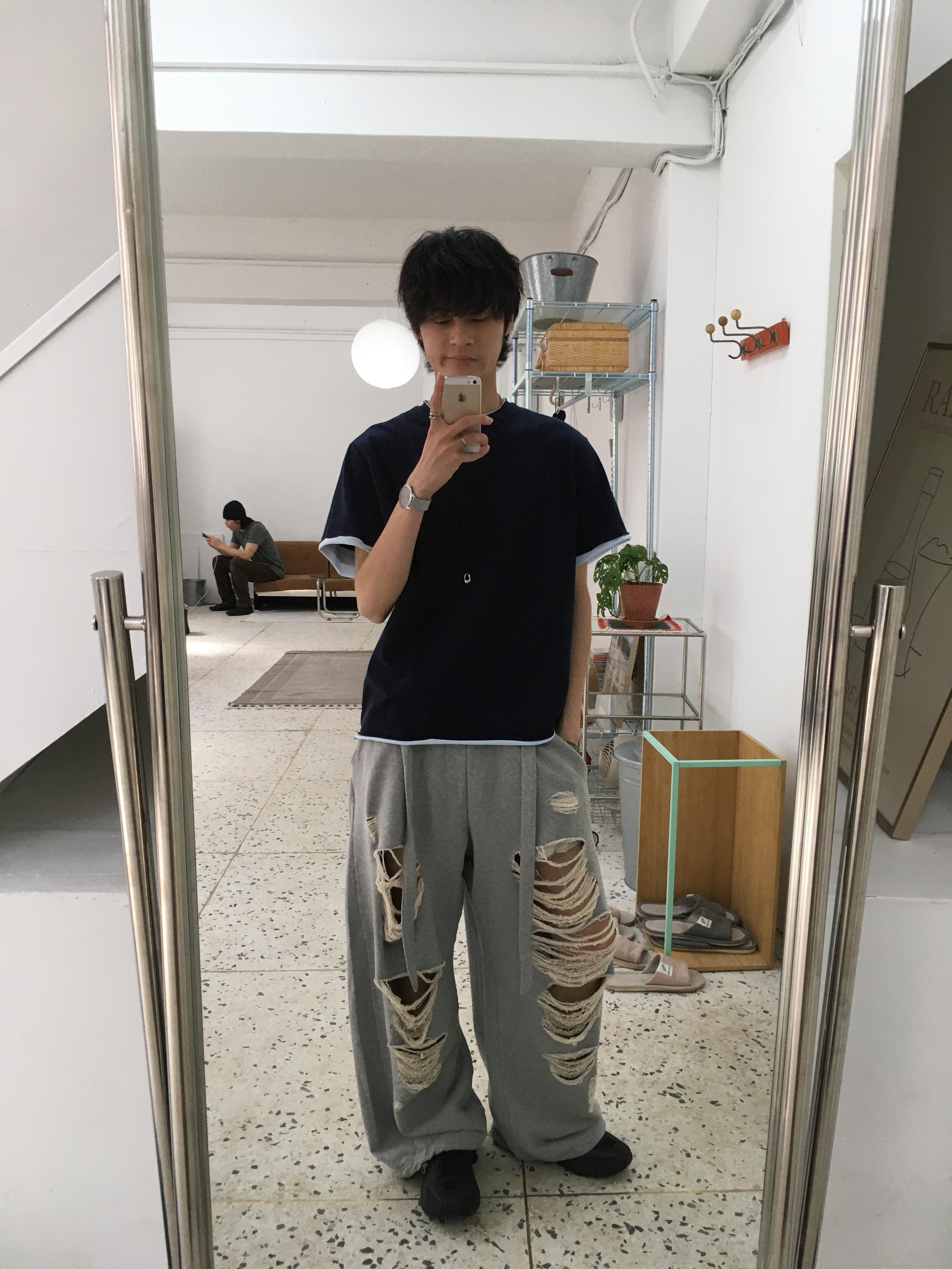 街頭鬆弛感 刷破設計 寬鬆 弧形棉褲 - 2C9