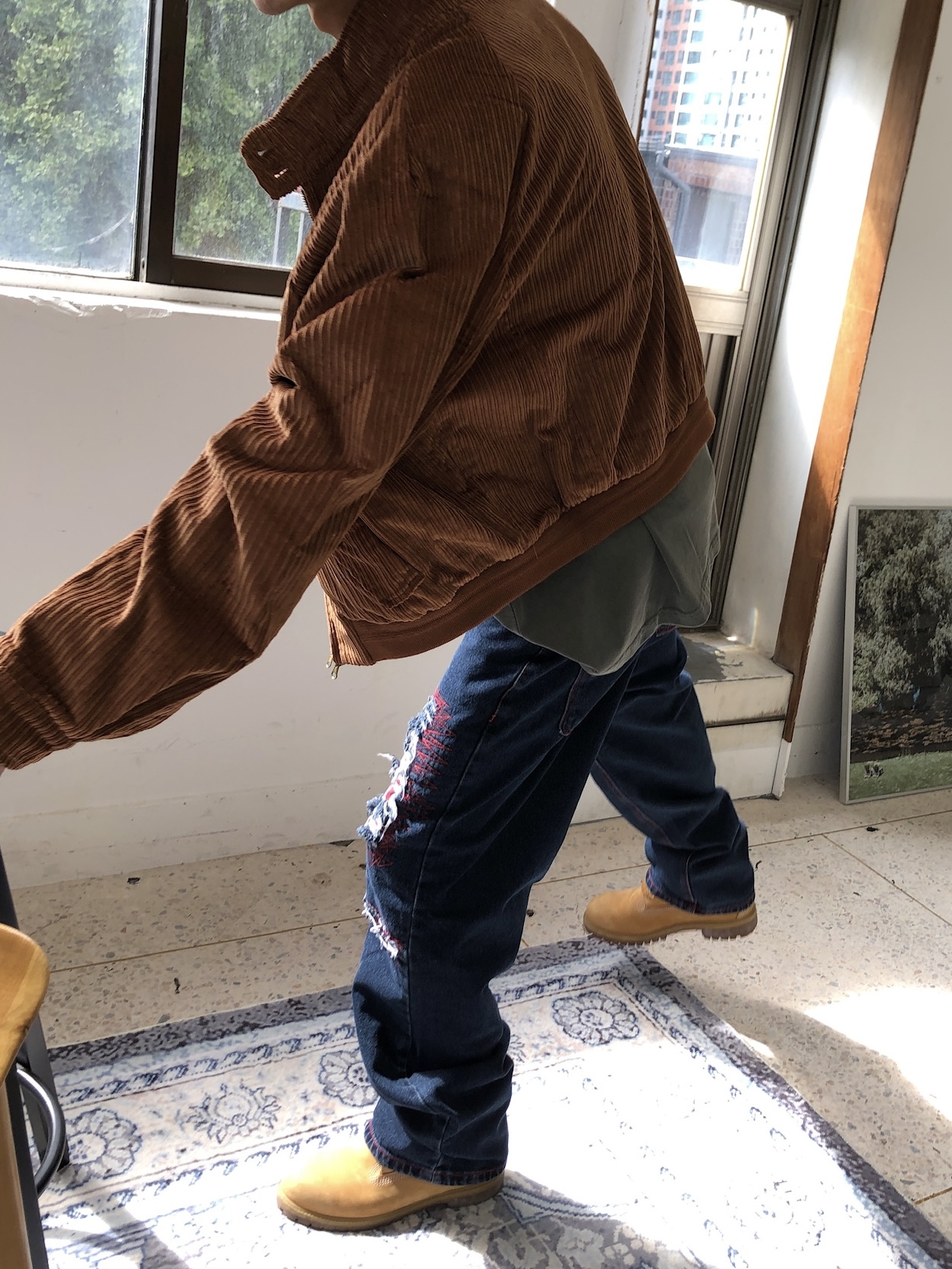 美式街頭 紅色警戒 破壞 直筒 微寬版 牛仔褲 - 1C8