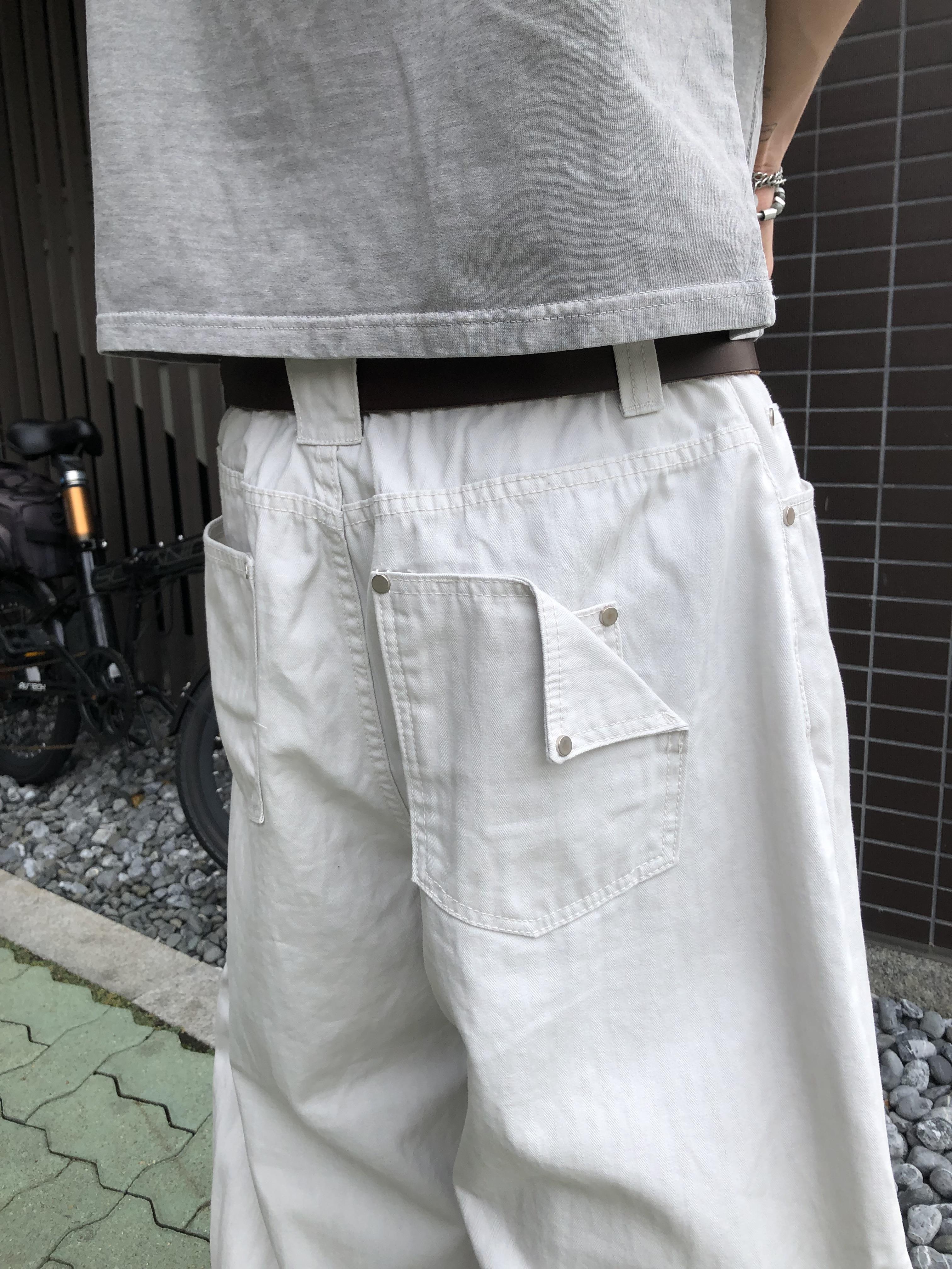 Cleanfit 隱約條紋 人字紋造型 垂墜口袋 寬鬆長褲 - 3C2