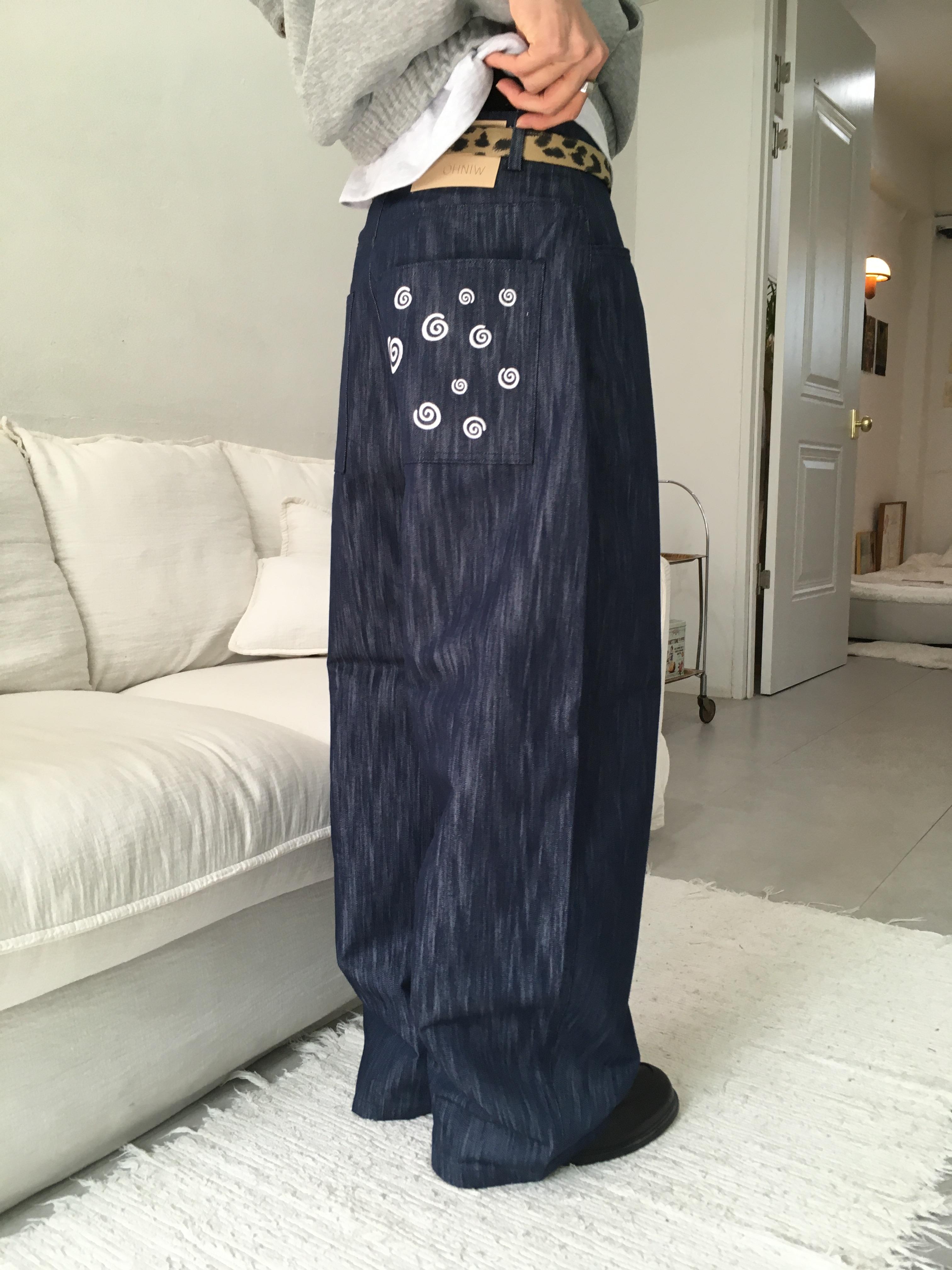 雲朵刺繡 渲染設計 牛仔寬褲 - 2C5