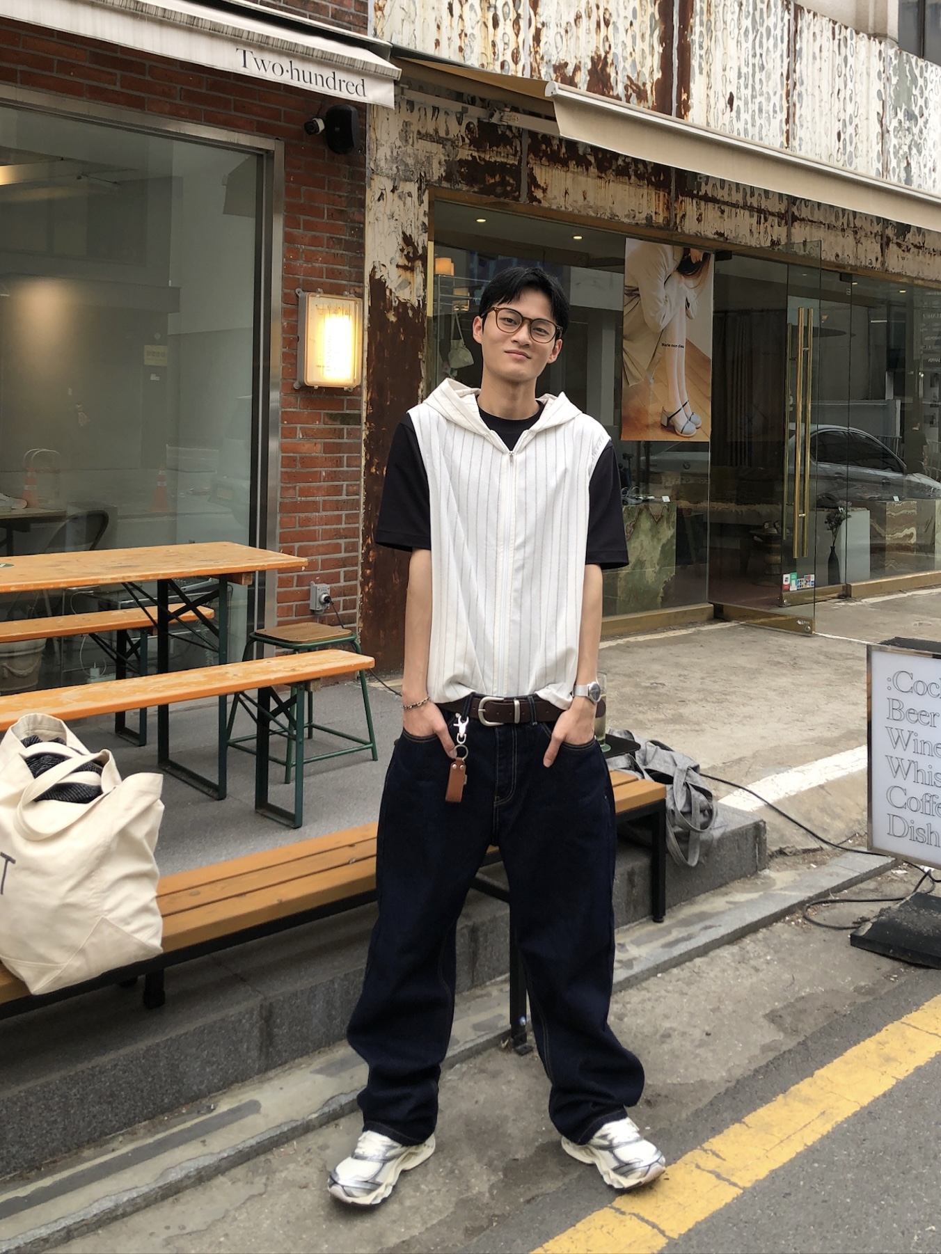 Carry Over 上流巴黎 手工刺繡 牛仔 直筒微寬褲 - 3C25