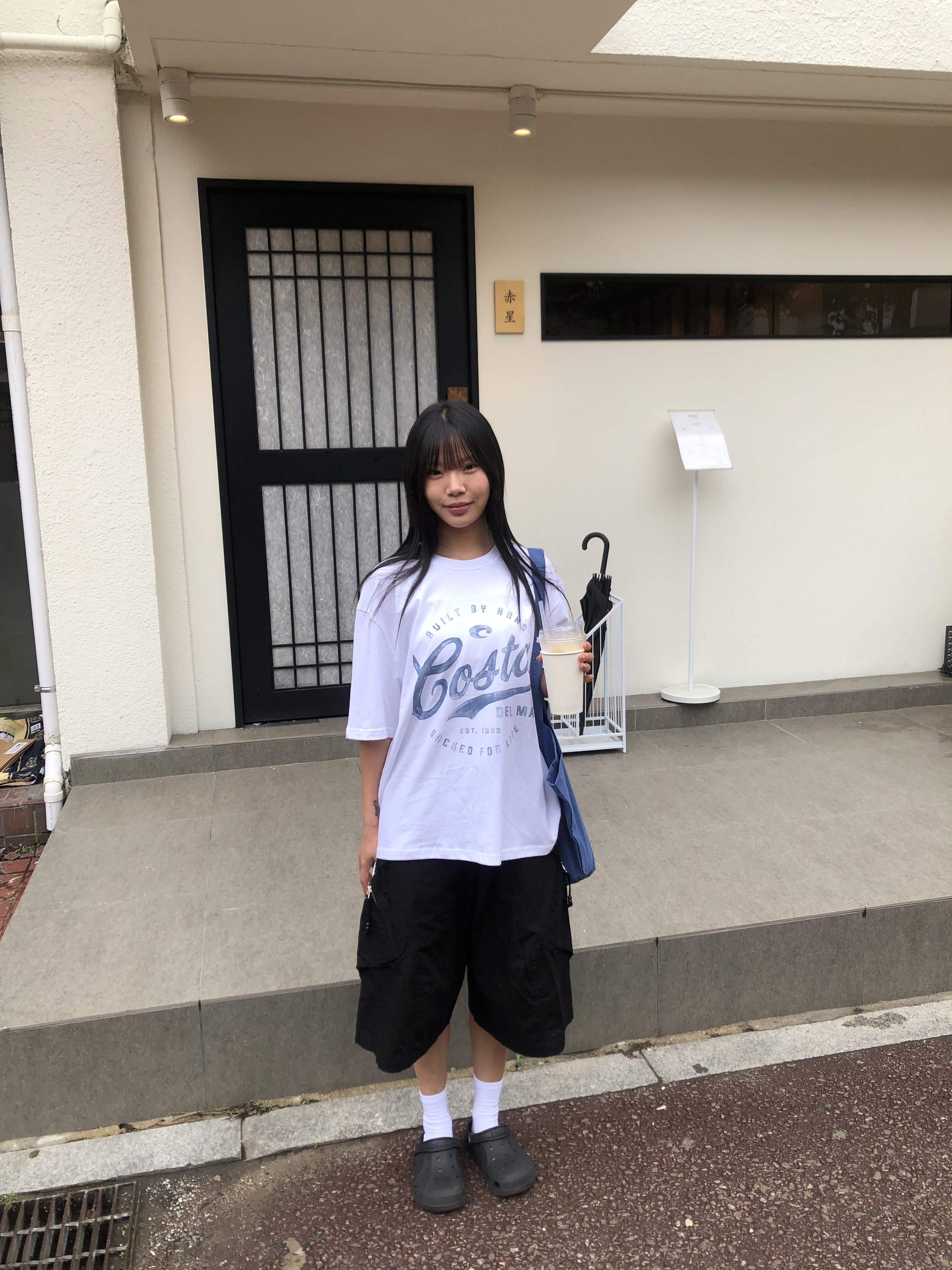 Costa 可愛街頭 印刷設計 寬版 短袖 上衣 - 3C18