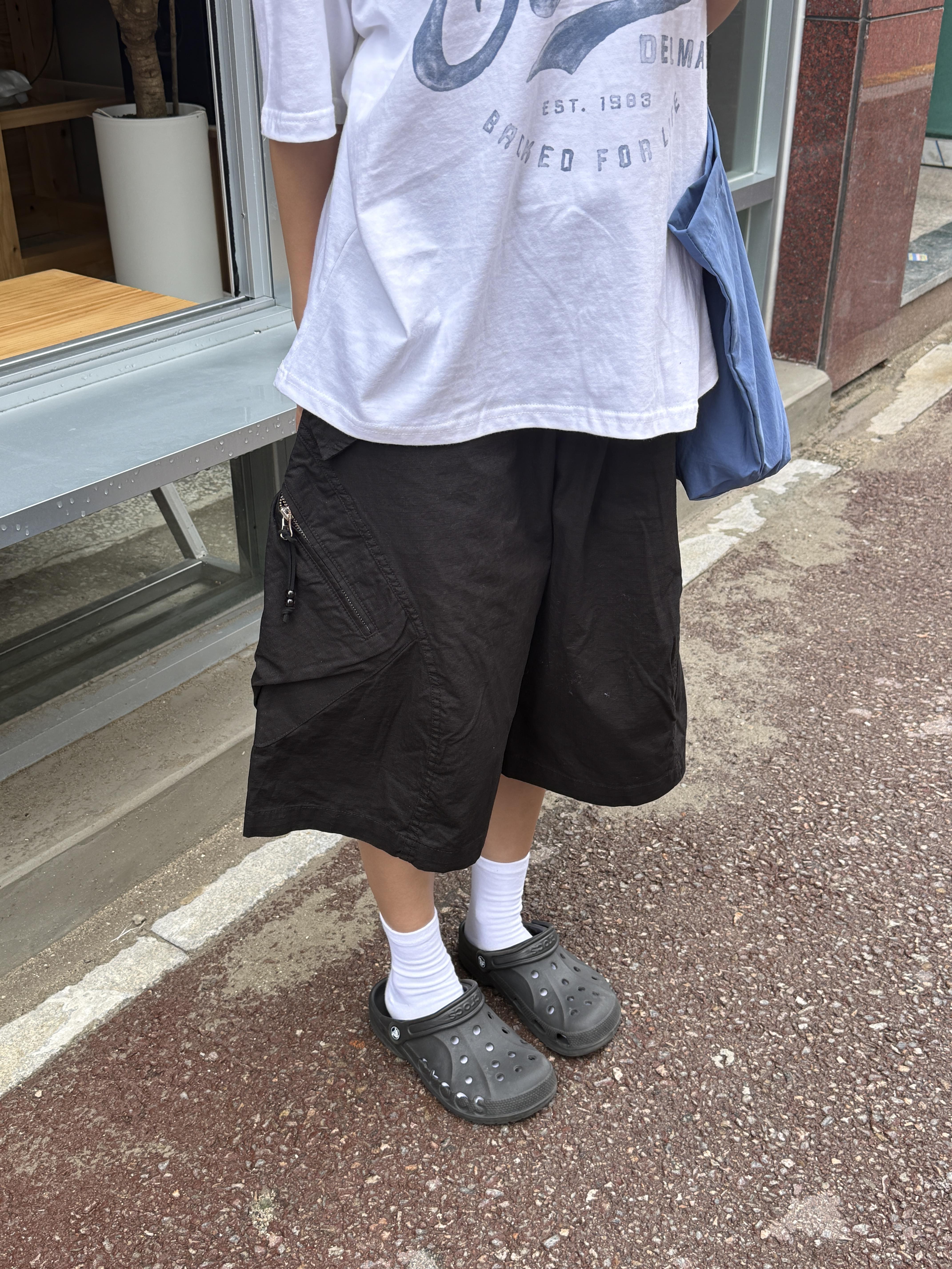 復古街頭 類尼龍 夏季清爽 斜口袋 工裝短褲 - 3C2
