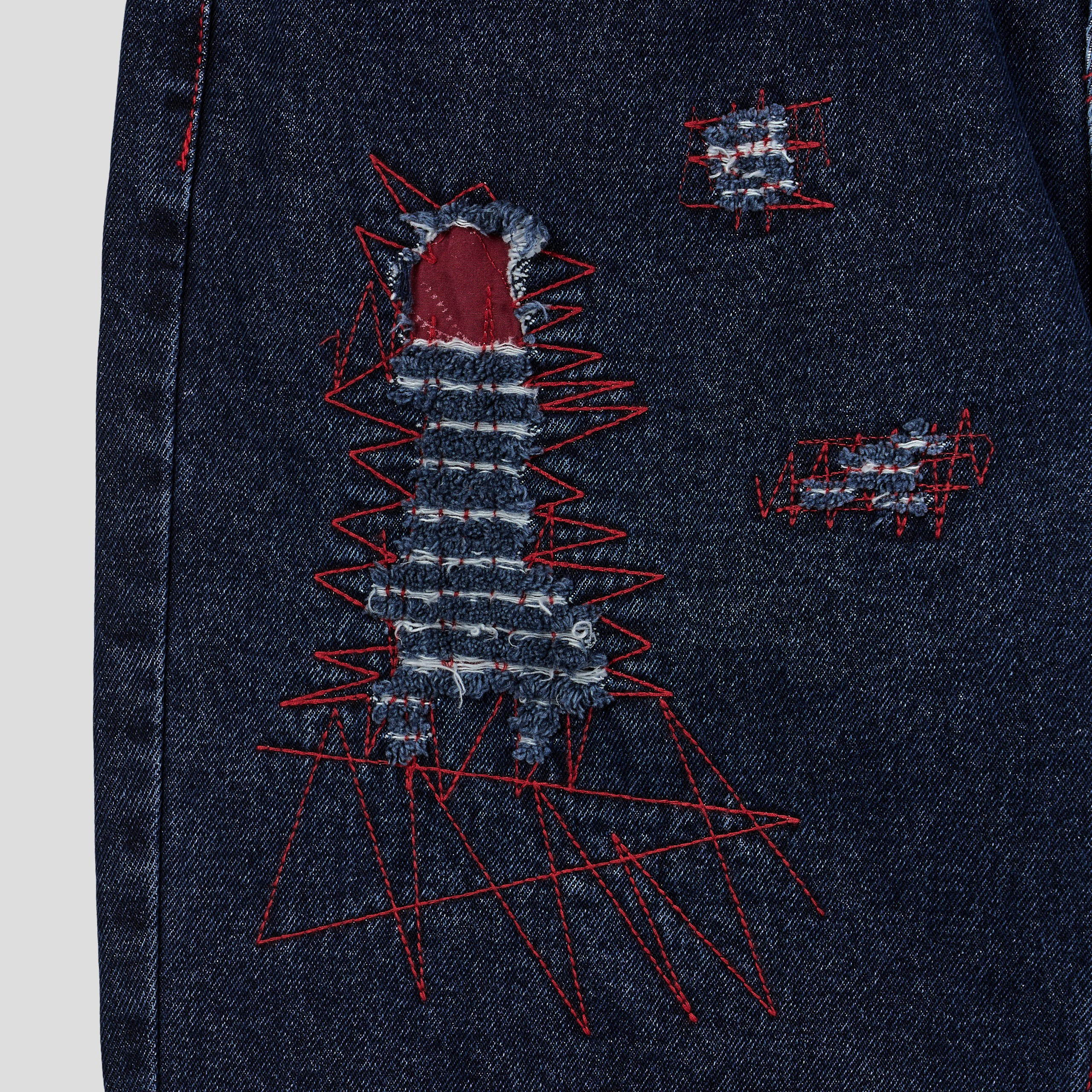 美式街頭 紅色警戒 破壞 直筒 微寬版 牛仔褲 - 1C17