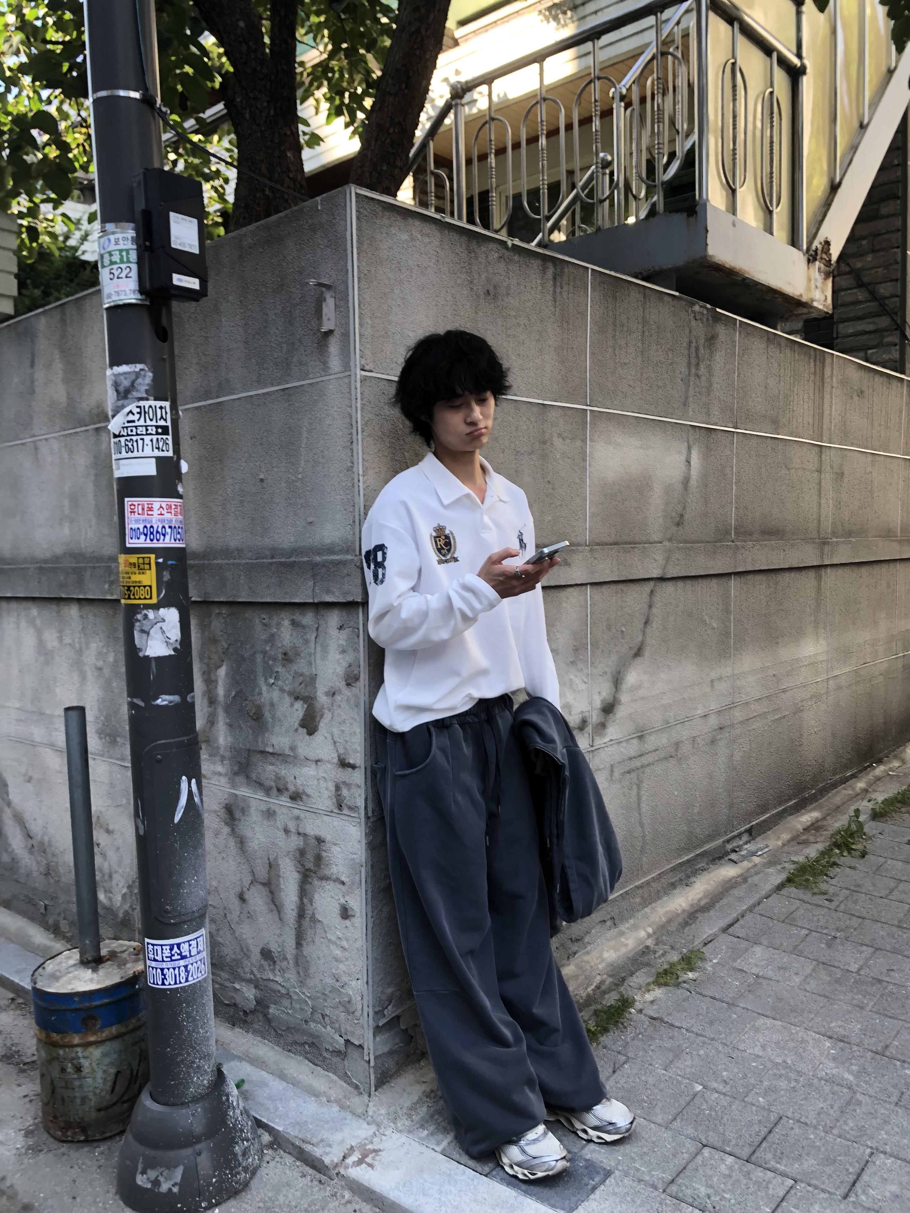 韓系運動風 街頭印刷 微短版 POLO 長袖 - 3C7