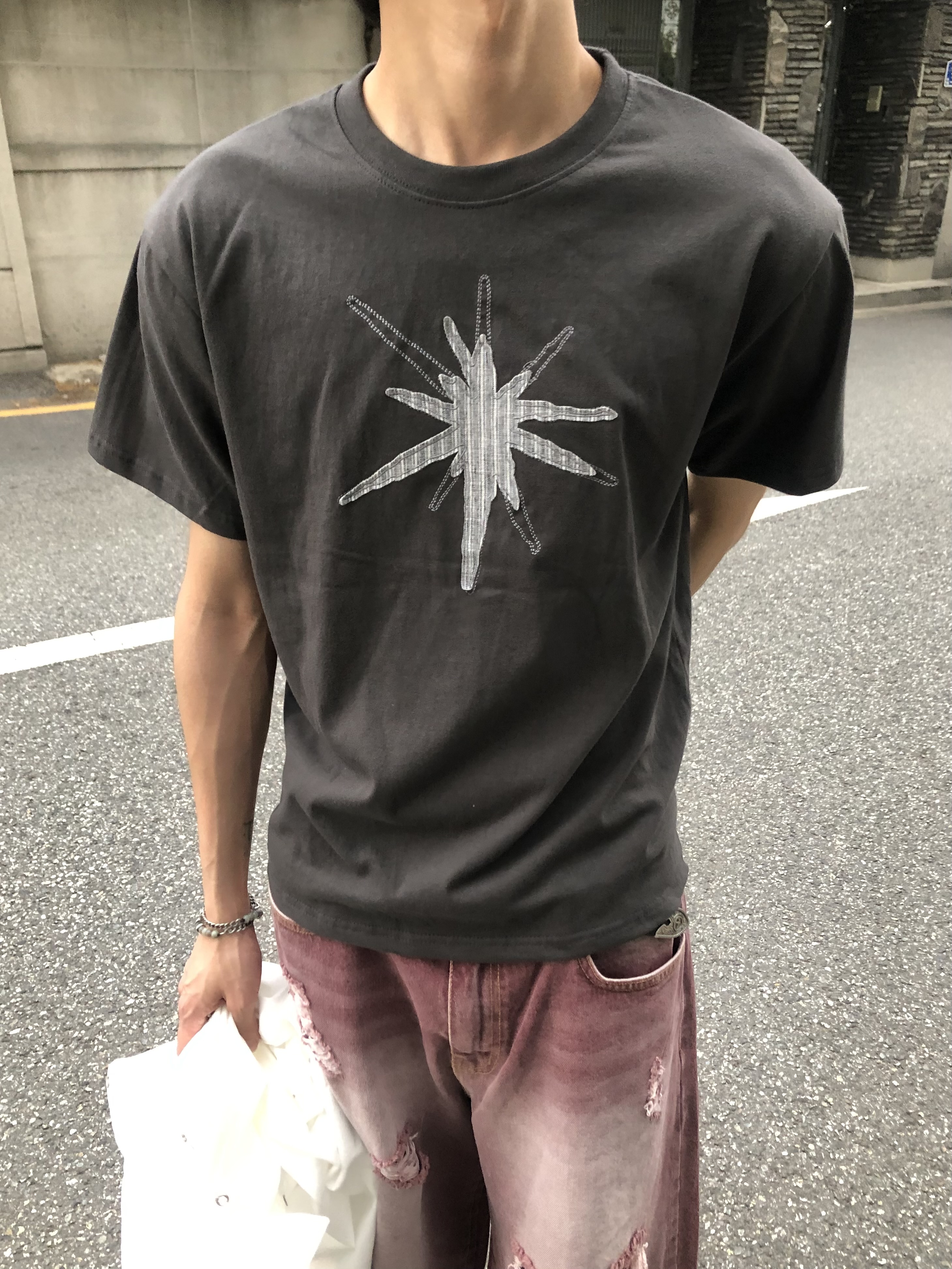 中央復古 放射條紋 刺繡 短版上衣 - 3C5