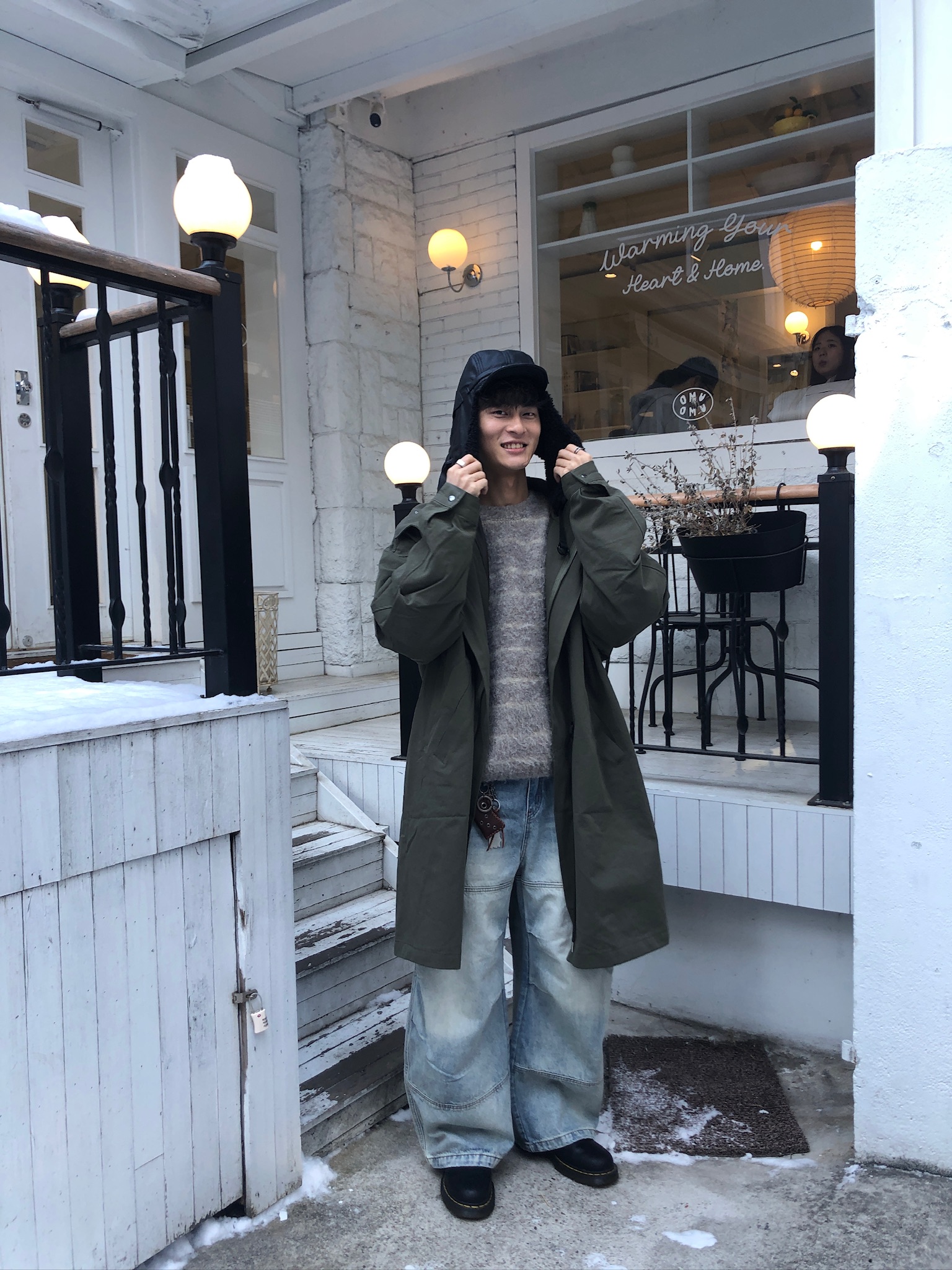 冰原歷險 漸層水洗 抓皺 寬版 牛仔褲 - 1C12