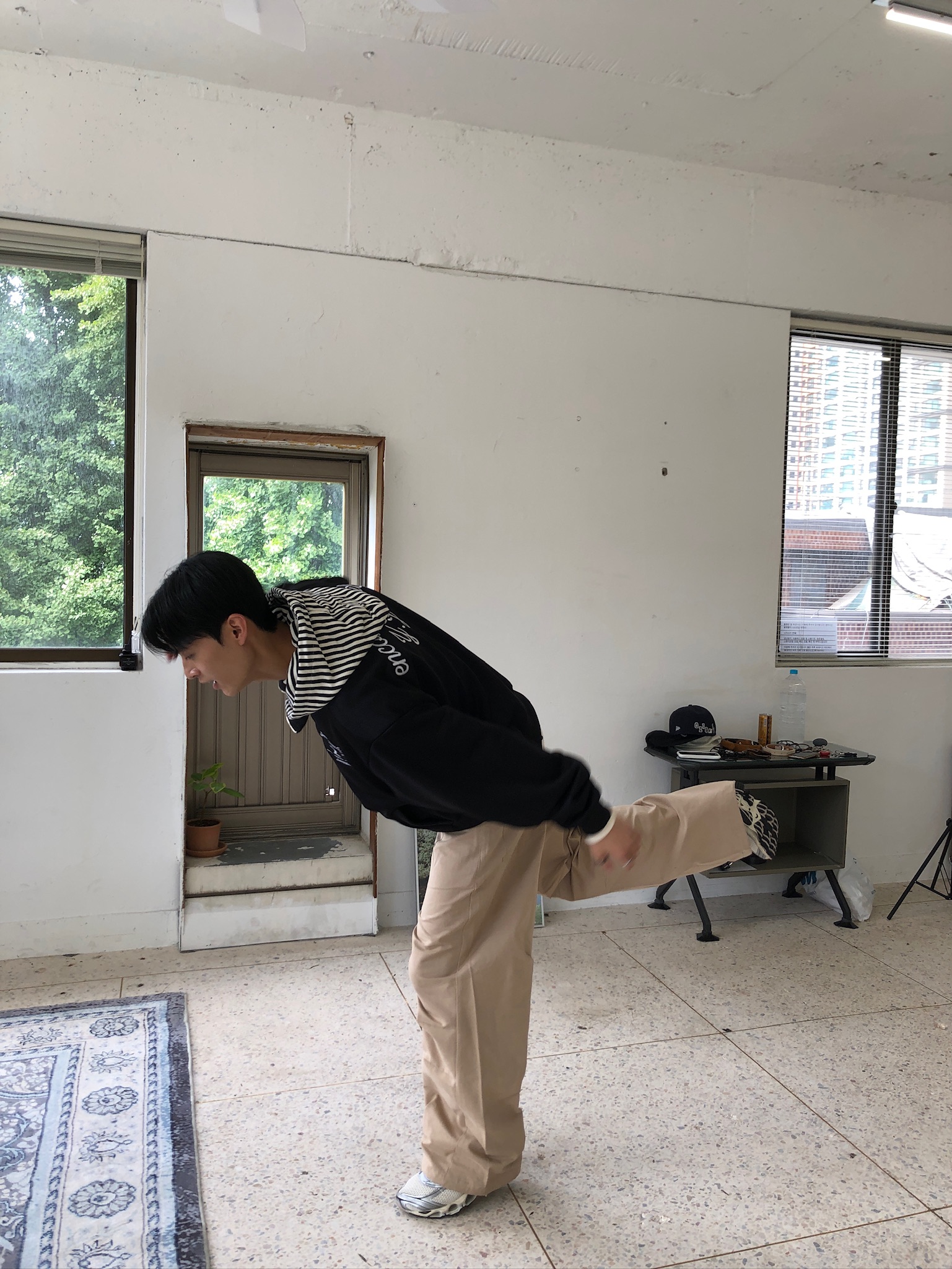 藝術殿堂 高級刺繡 運動街頭 短版 外套 - 3C12