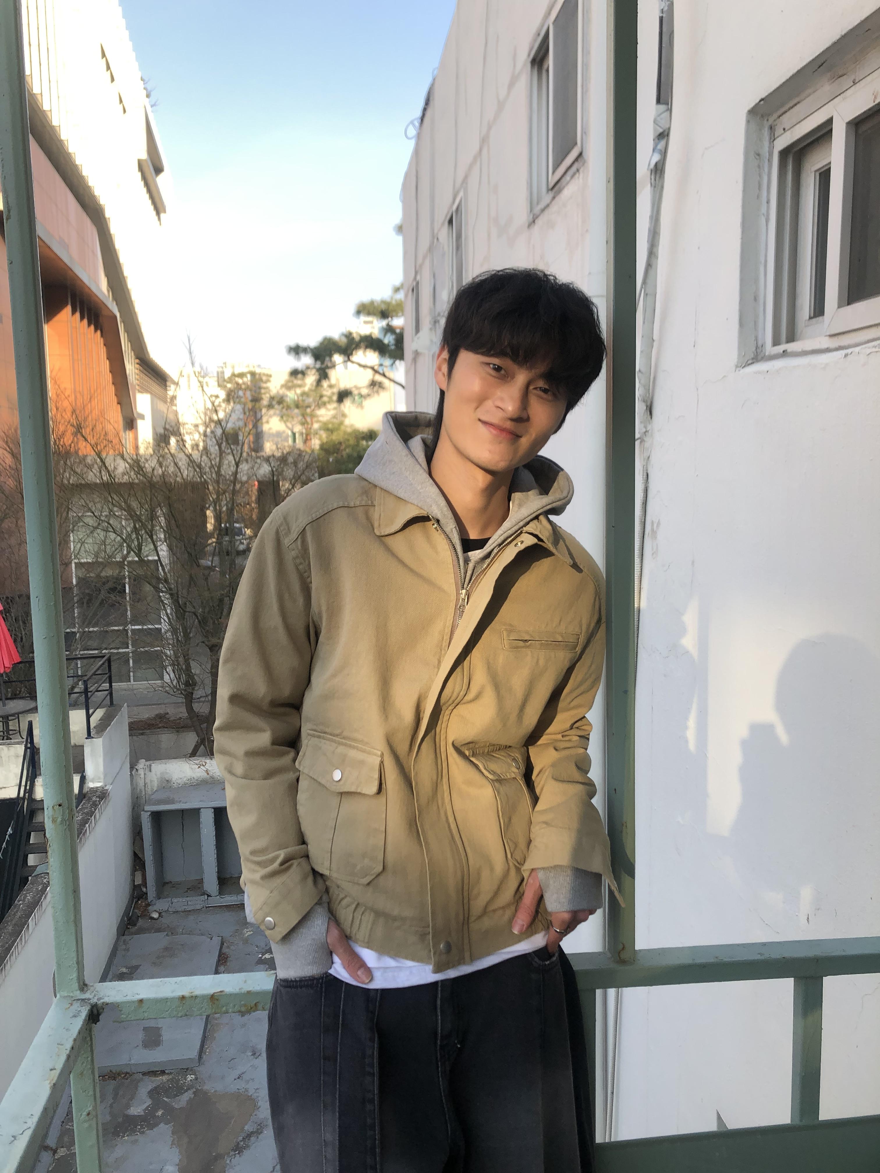 歐美經典款 雙口袋 微短版 牛津夾克 - 3C7