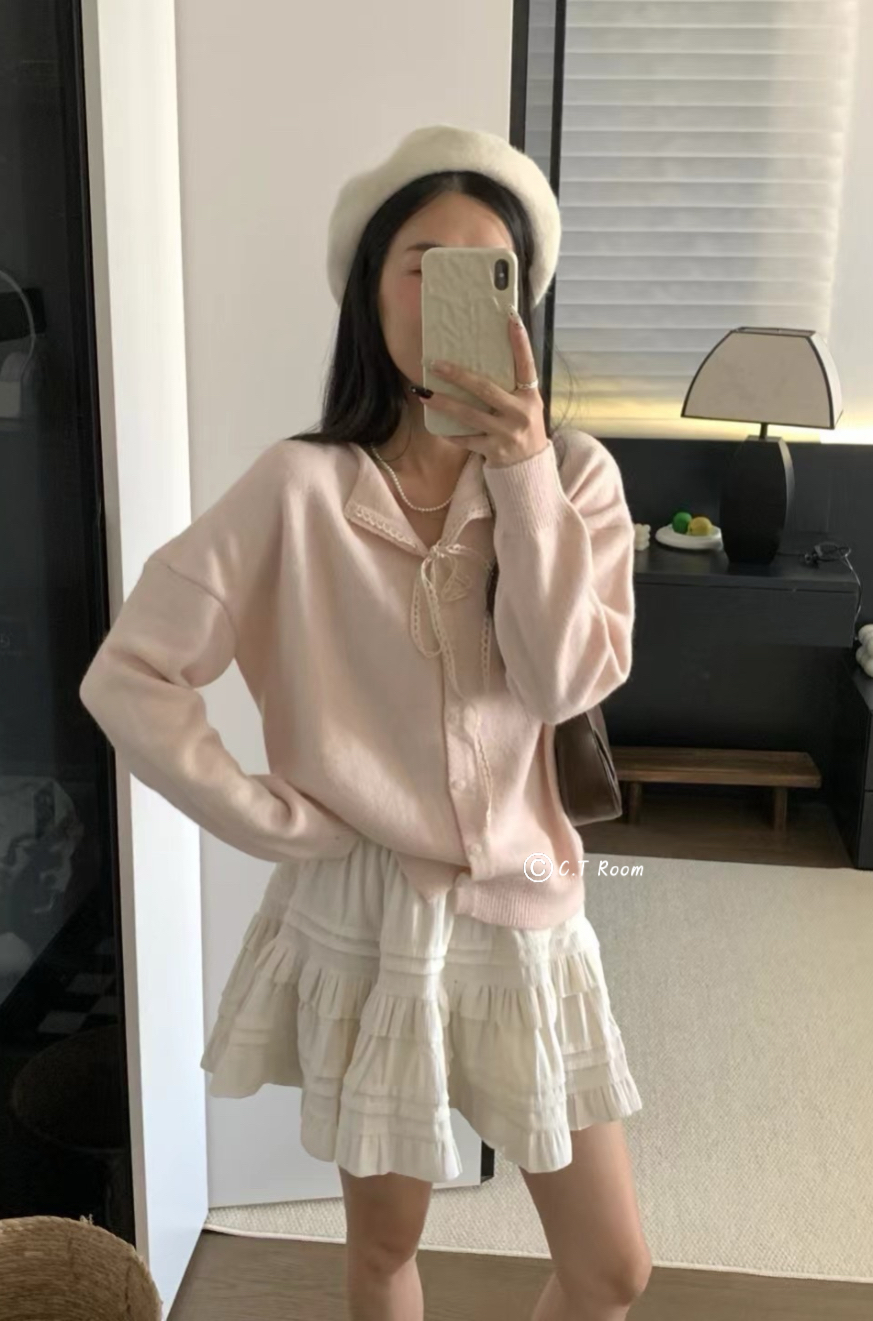 滾邊蕾絲翻領毛衣