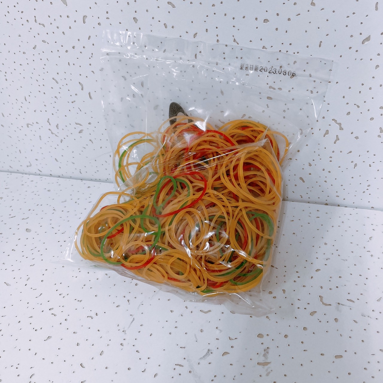 18番橡皮筋(1包6兩重)