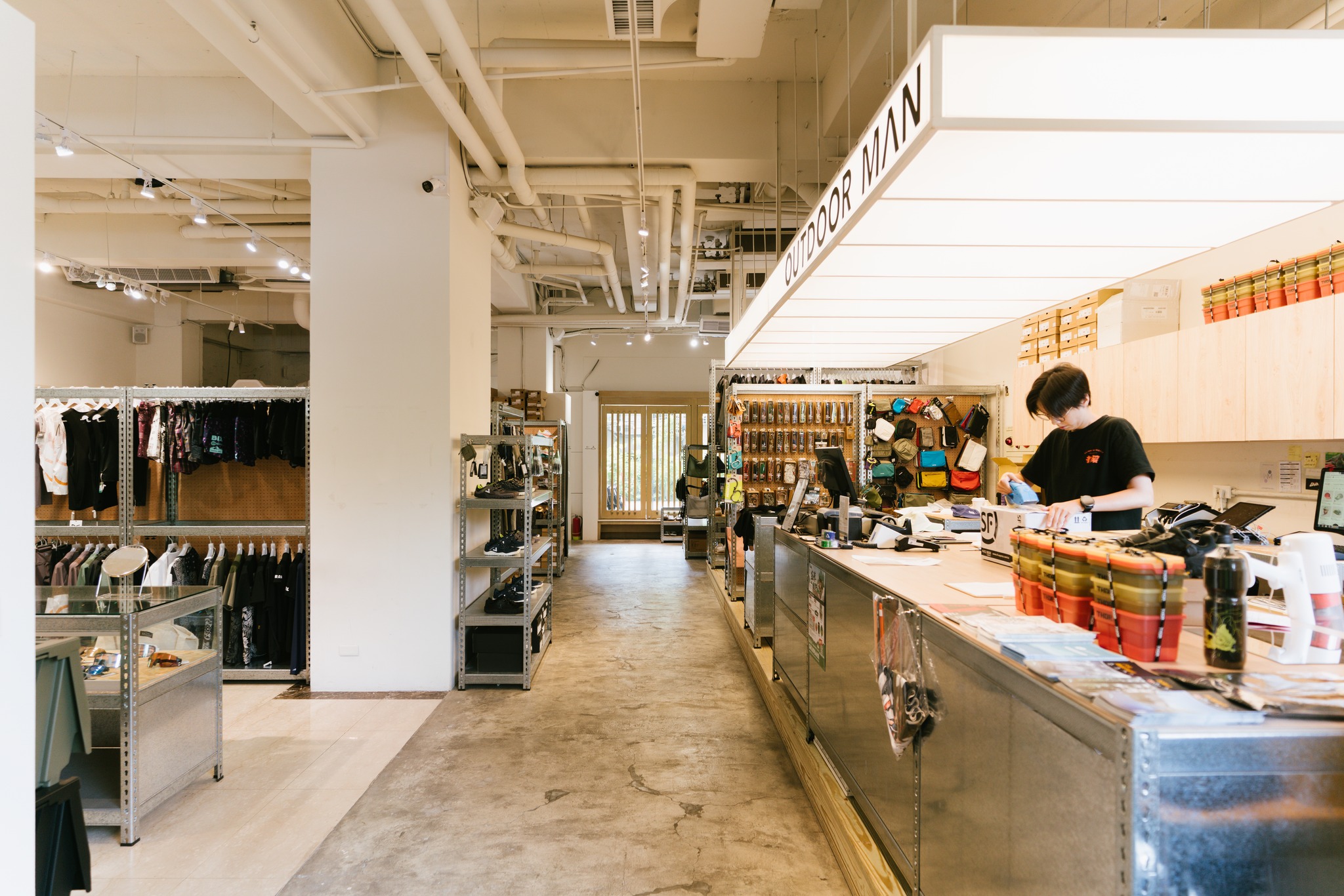 士林越野-OUTDOOR MAN 士林越野-OUTDOOR MAN