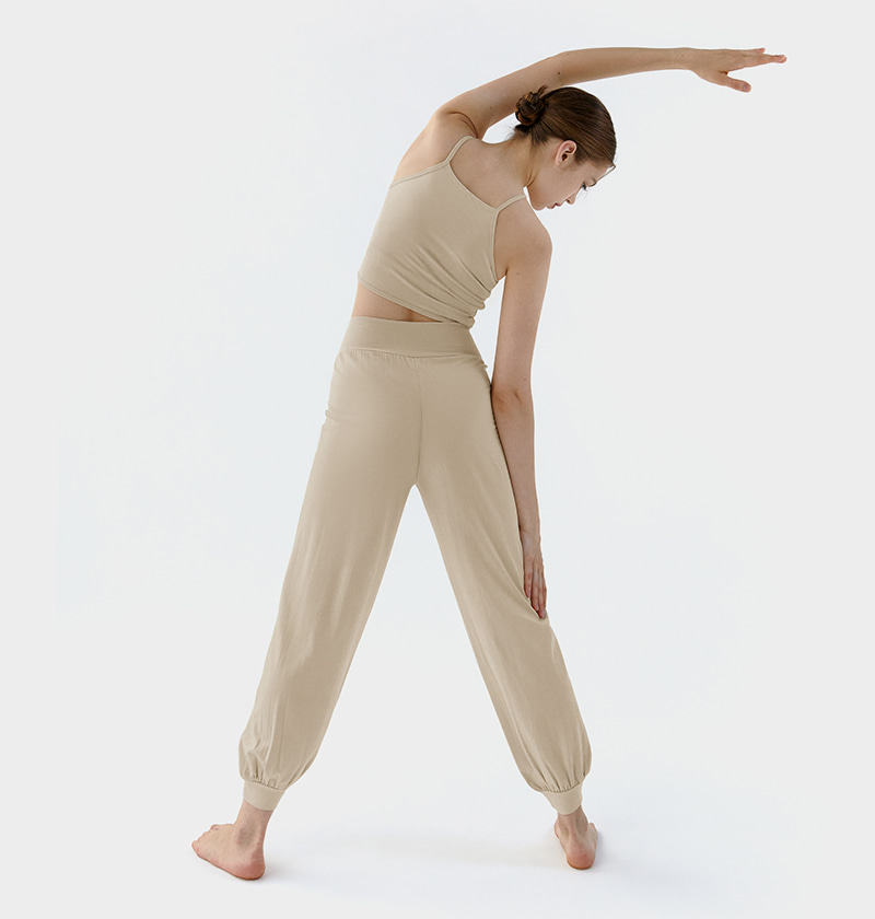 melty_soft_wide_yoga_pants_ivory_04.jpg