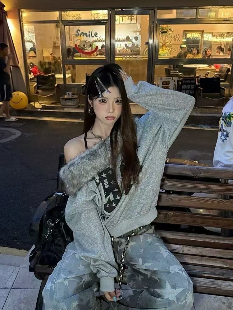 慵懶風毛絨絨一字領上衣10