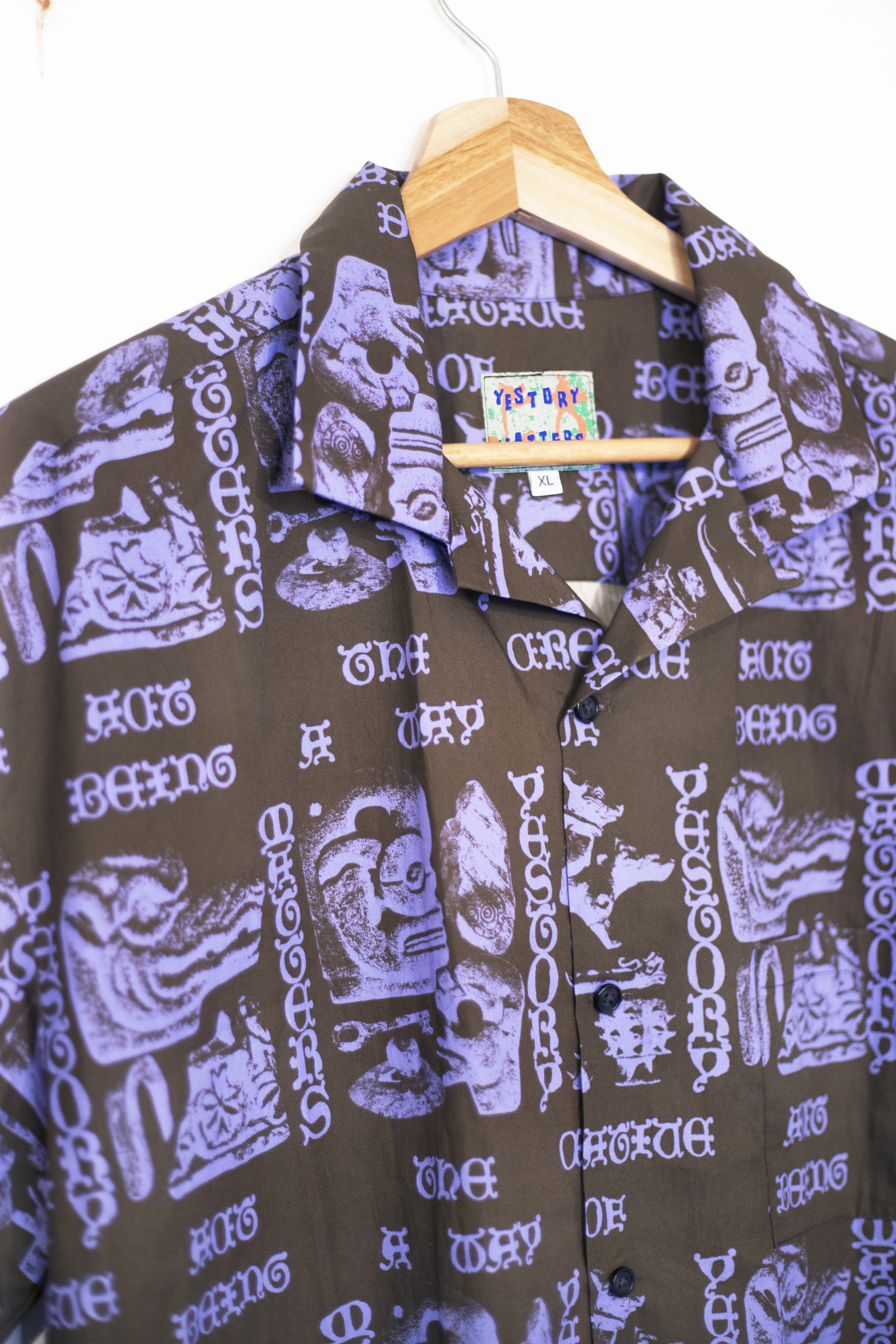 Pre order| **THIS IS YESTORY ,LOST IN TIME.** SHIRT3