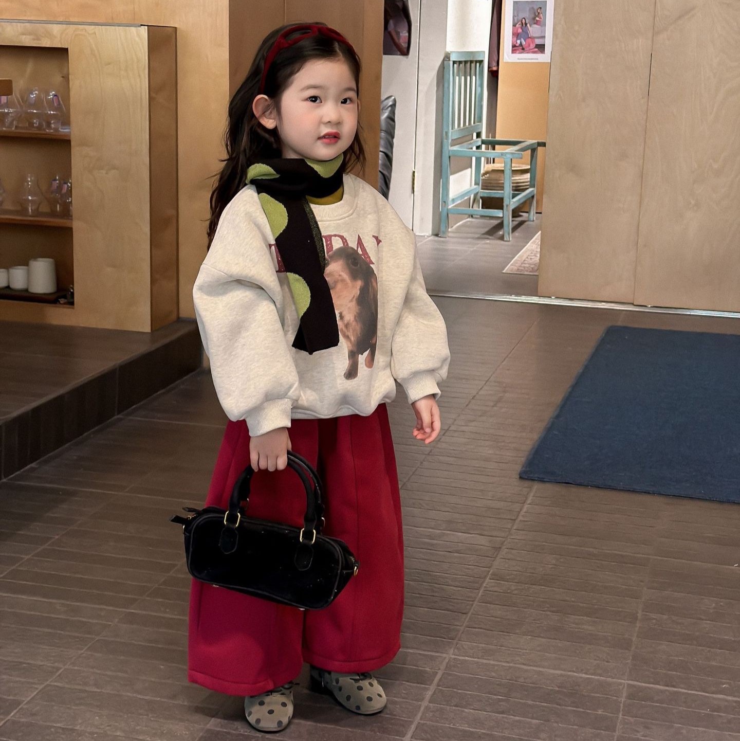 D1-025 羊駝絨加厚圓領上衣+加絨褲子