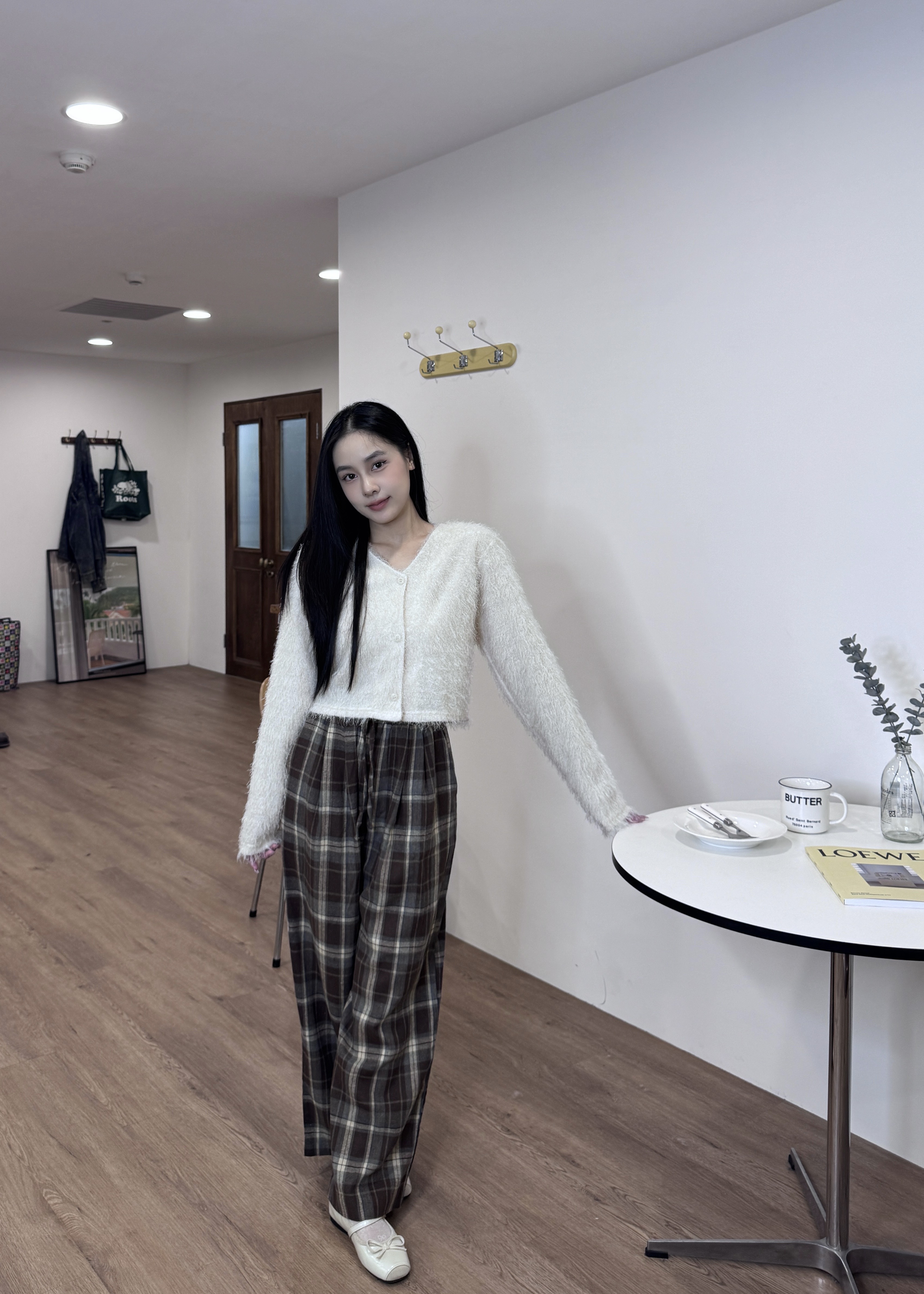 A08 Odéon復古毛呢格紋長褲