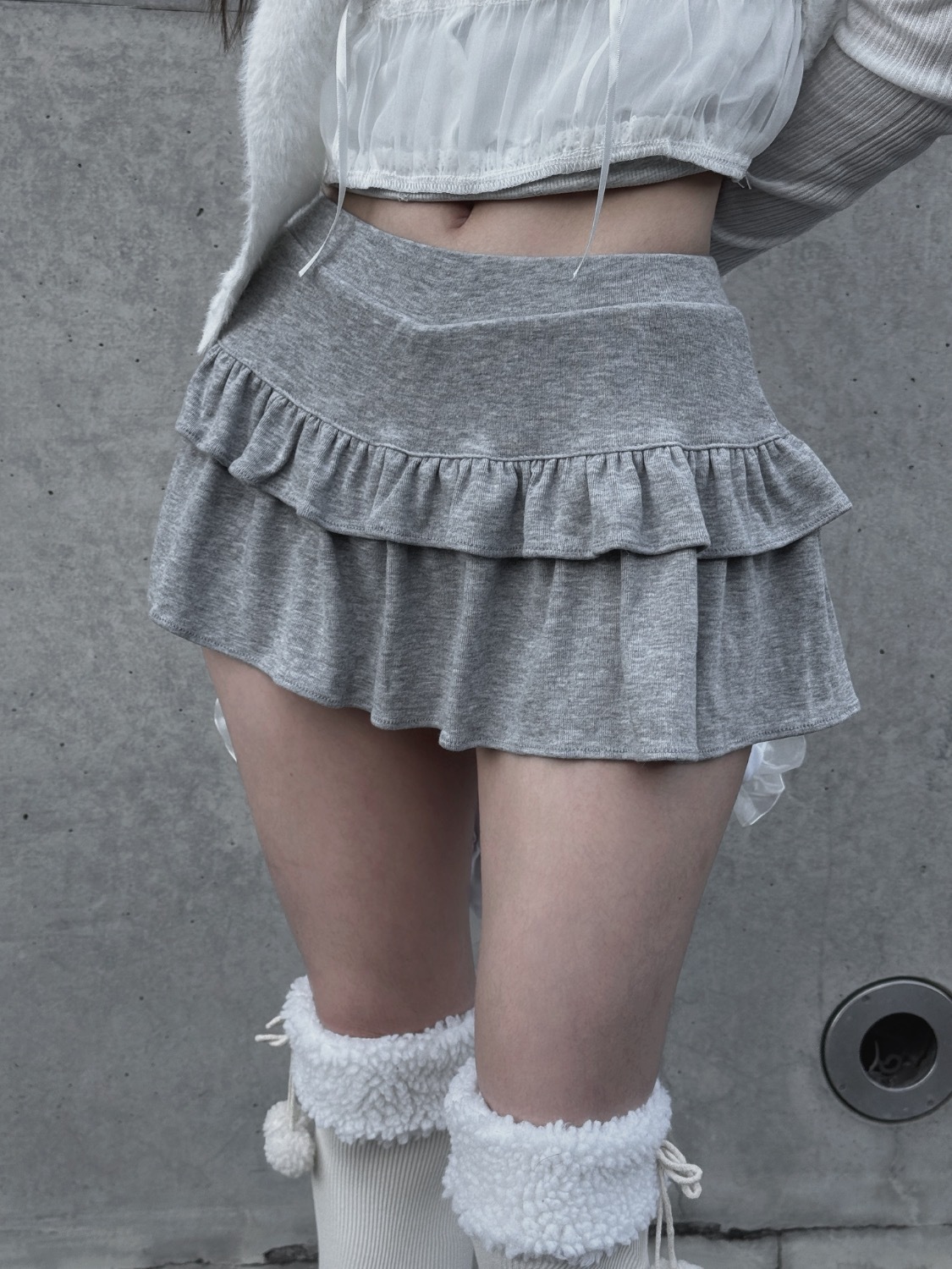Ruffle Layered V-belted Mini skirt