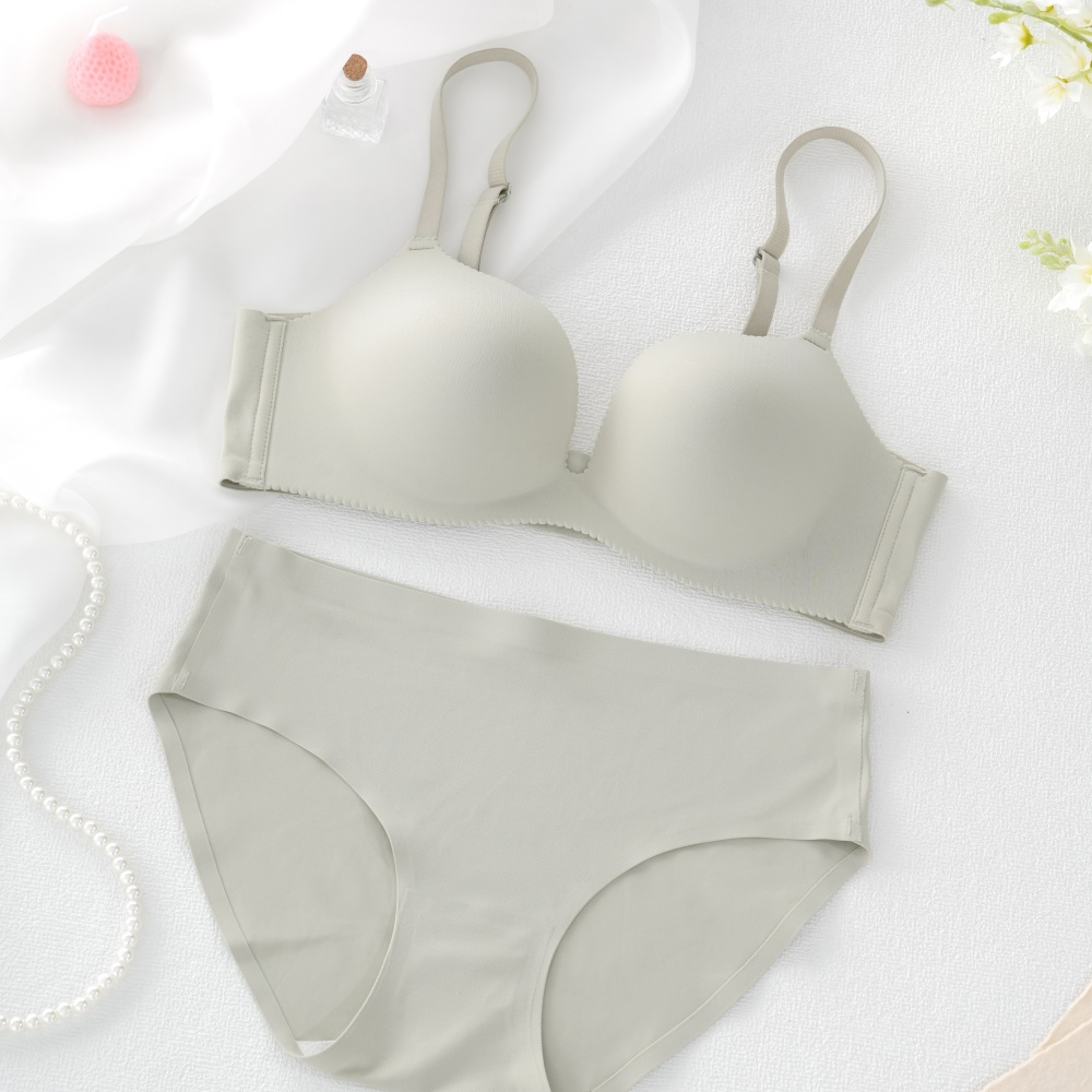 【Miraia米婡雅】美胸聚攏無痕內衣【套裝組】(無鋼圈內衣、24HR無感、聚攏集中)5