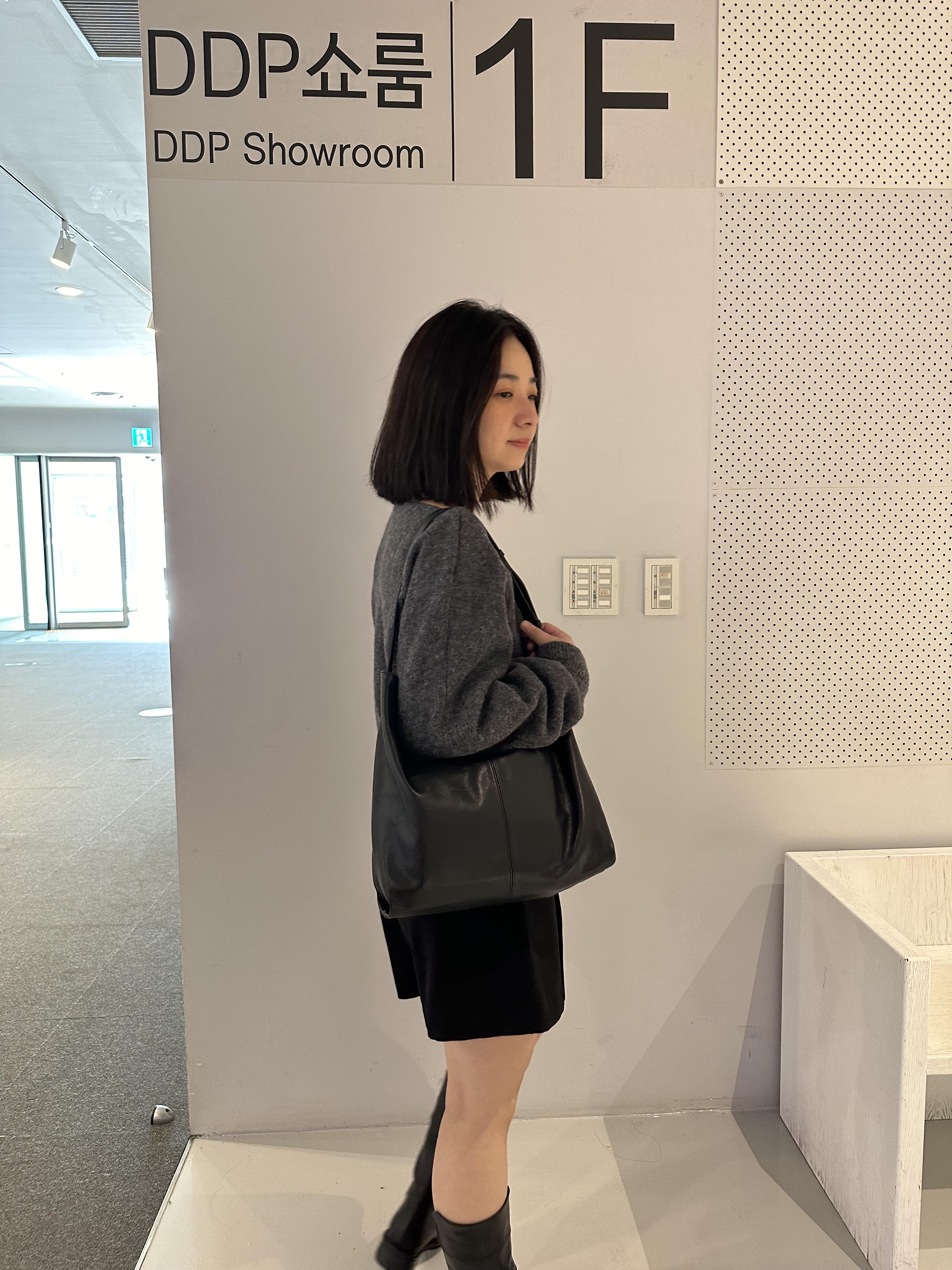 P09 氣質綁帶船型領上衣4