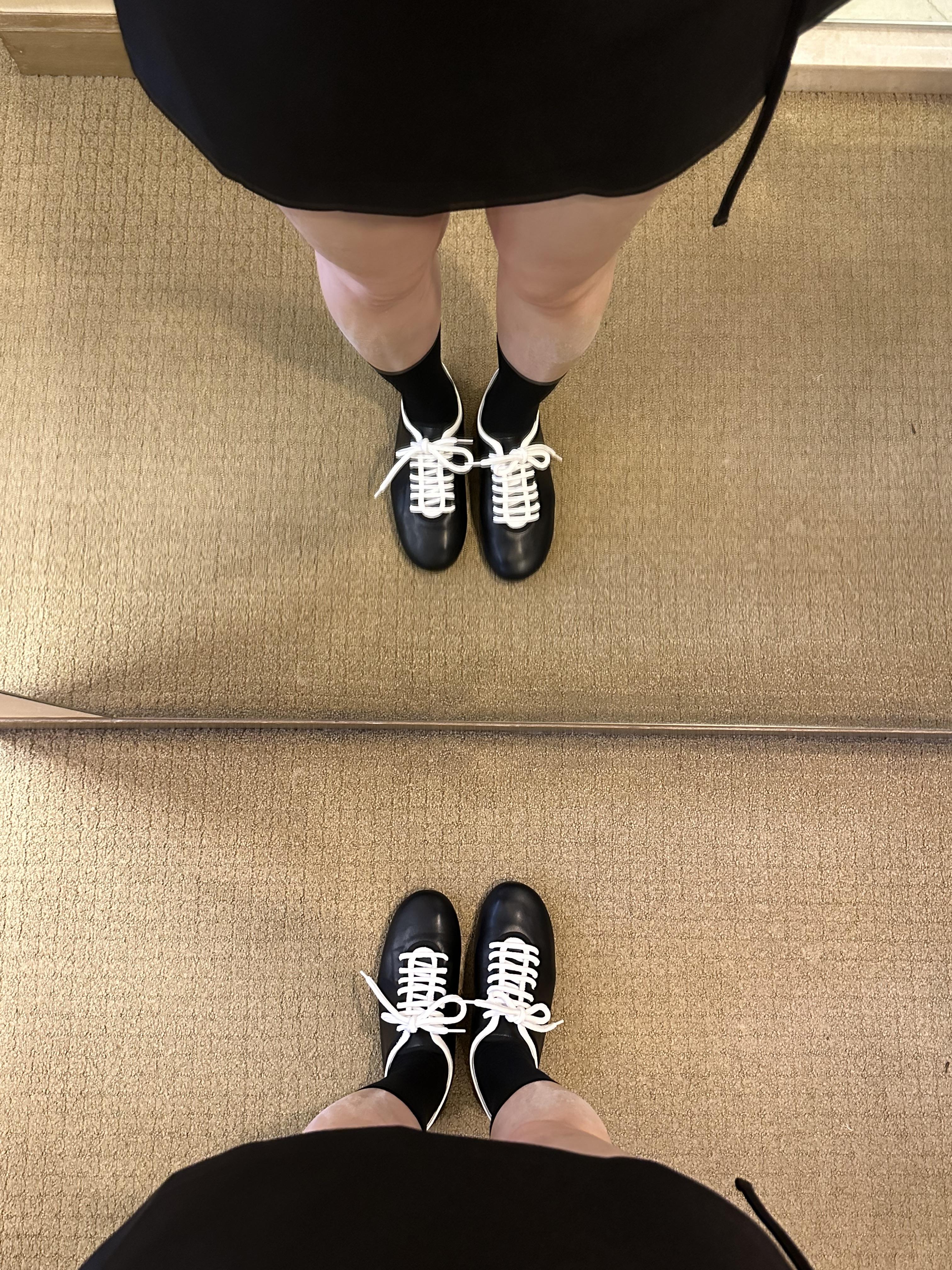 B04 黑白系羊皮手工鞋3