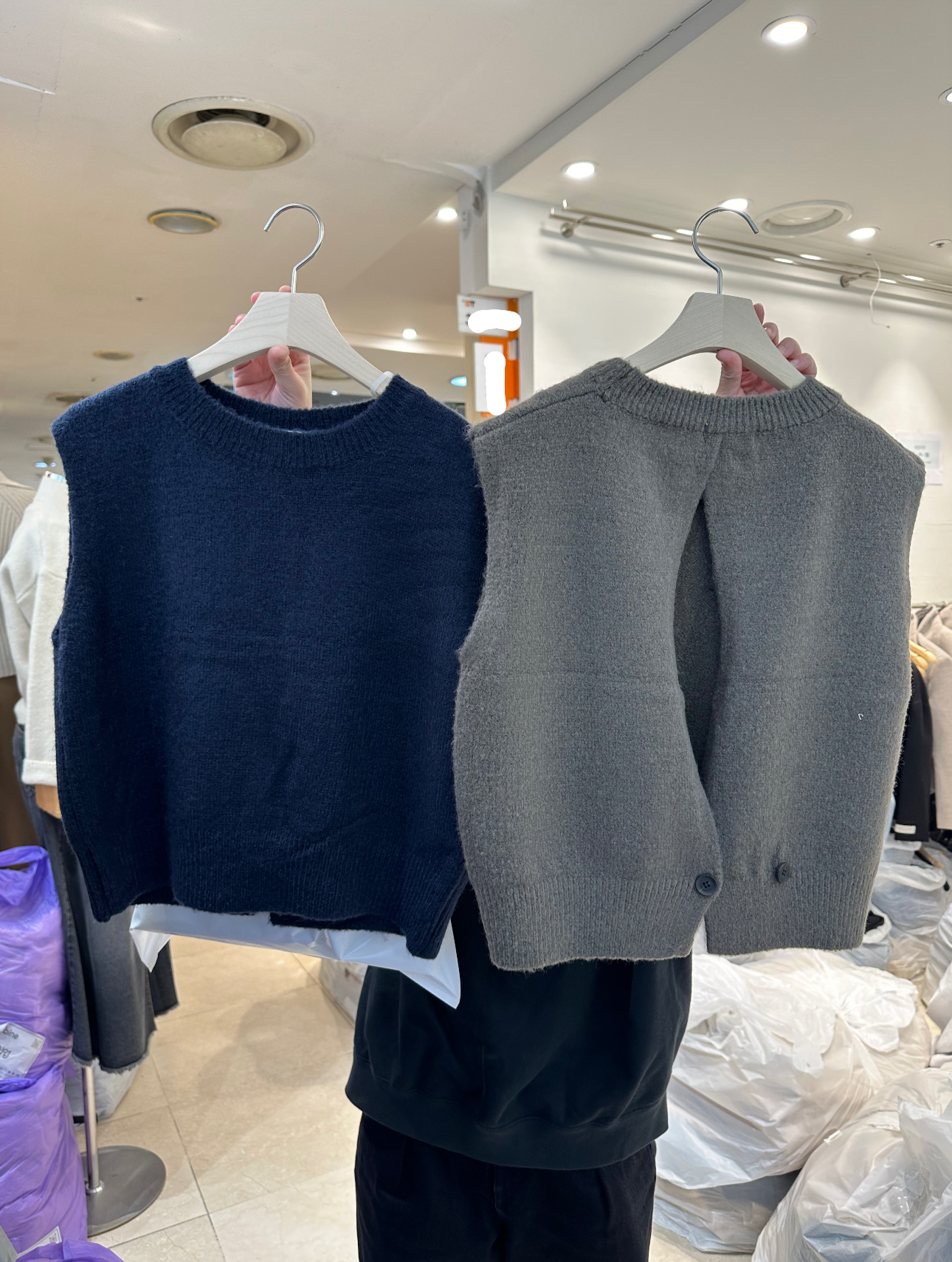 X01 簍空交叉針織衫背心7