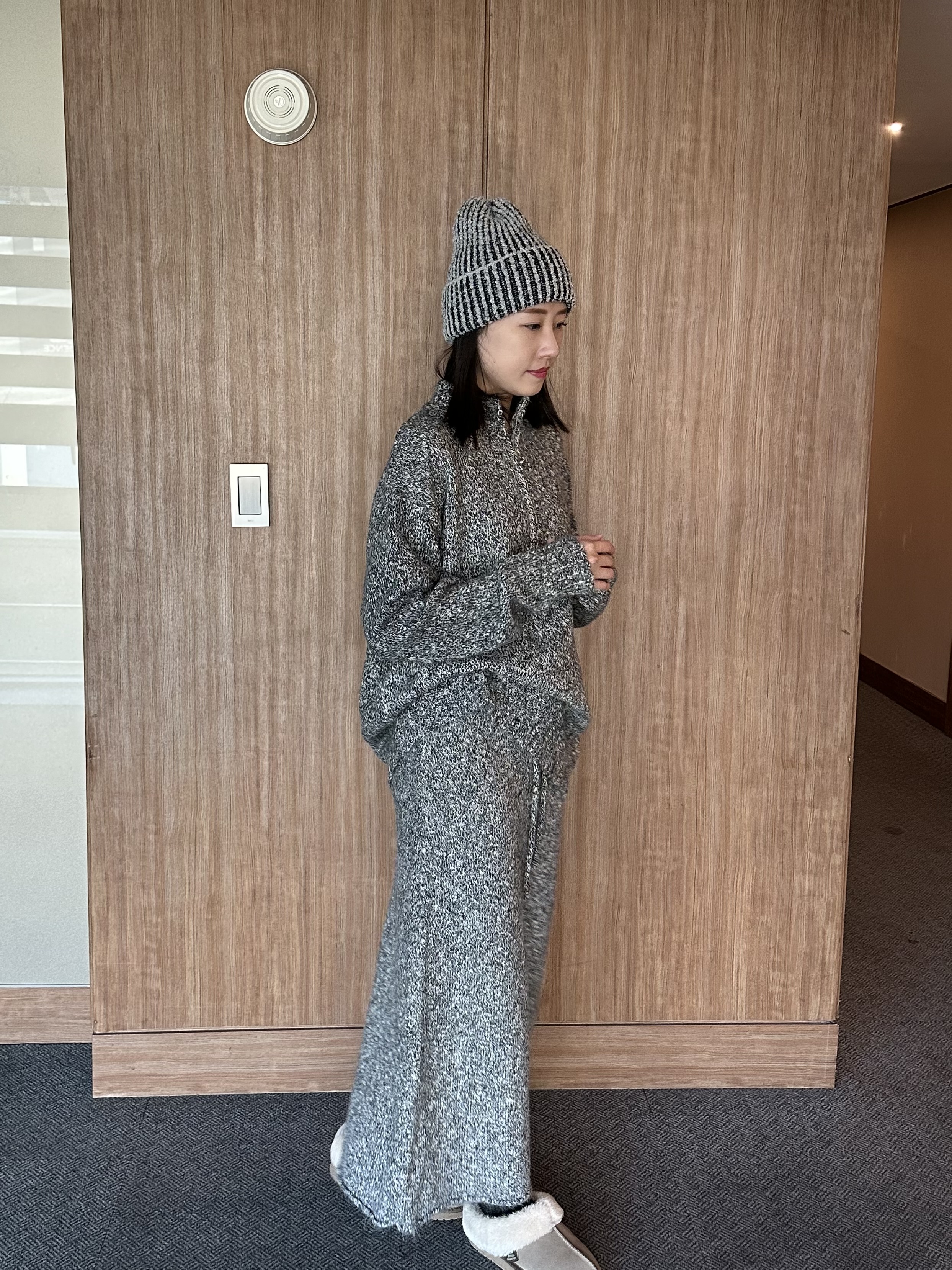 KR10 Set圓立領半拉鏈套裝14