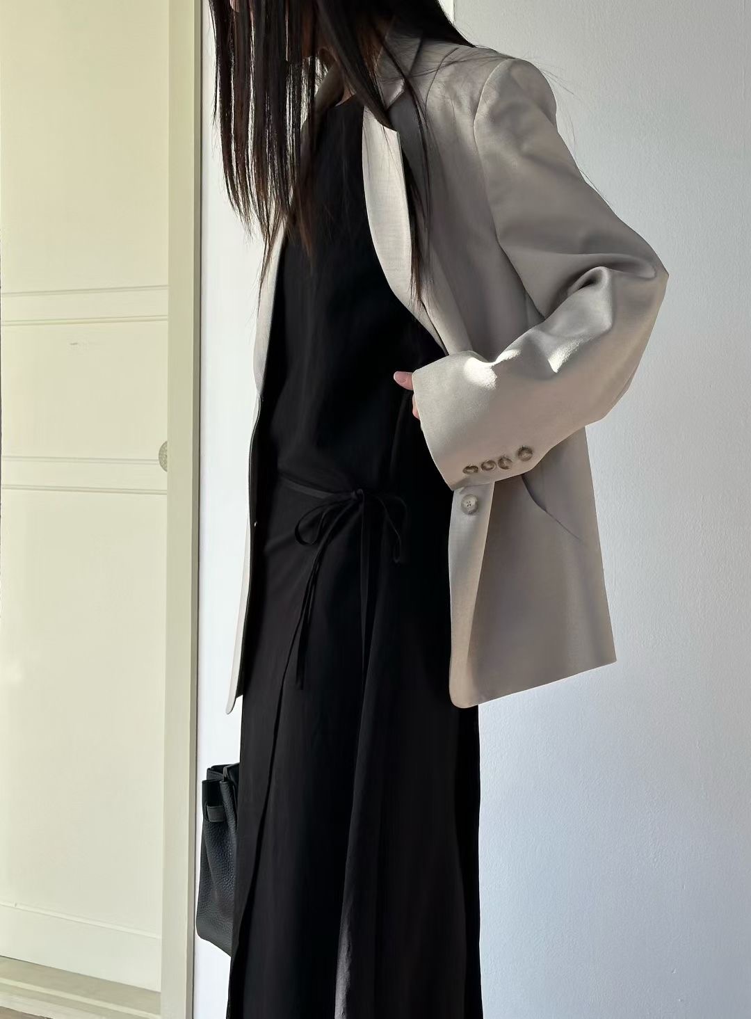 B07 細節腰身線條西裝外套8