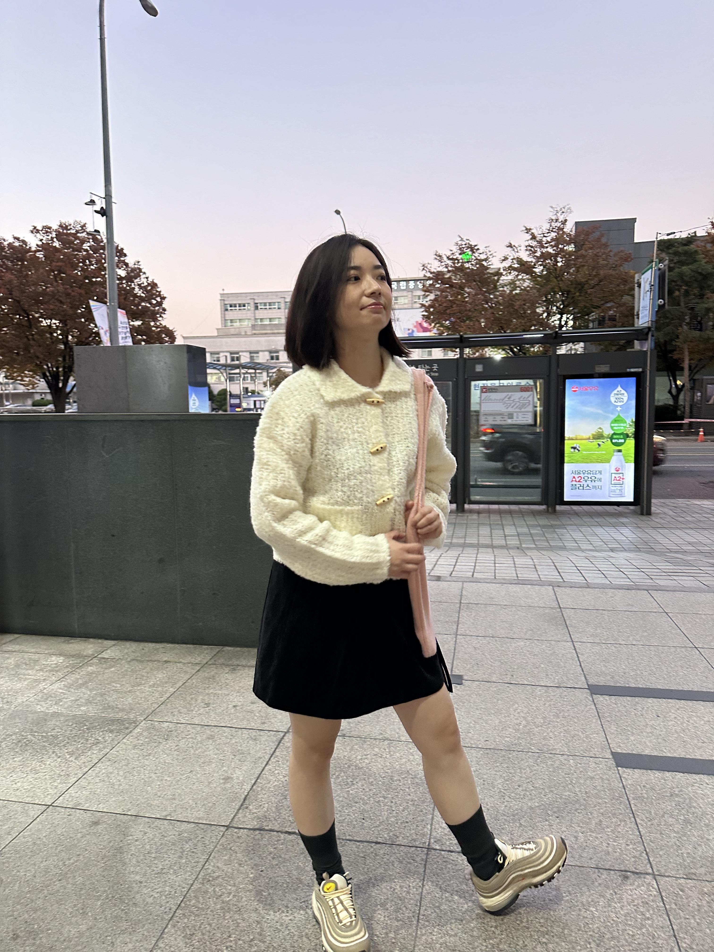 X09 清新感牛角釦上衣/罩衫(千瑩款)5