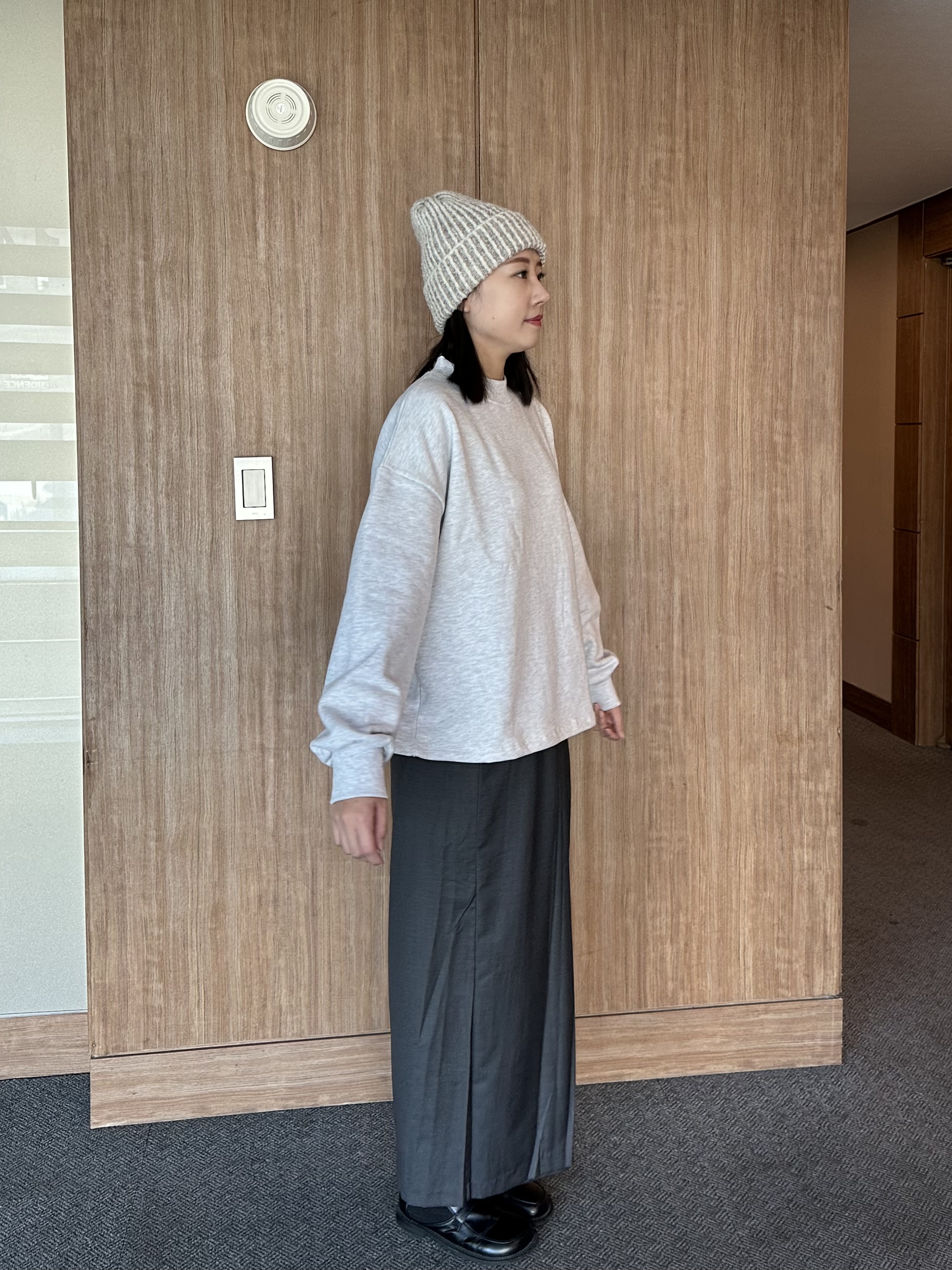 KR06 斜釦式側開衩半身裙5