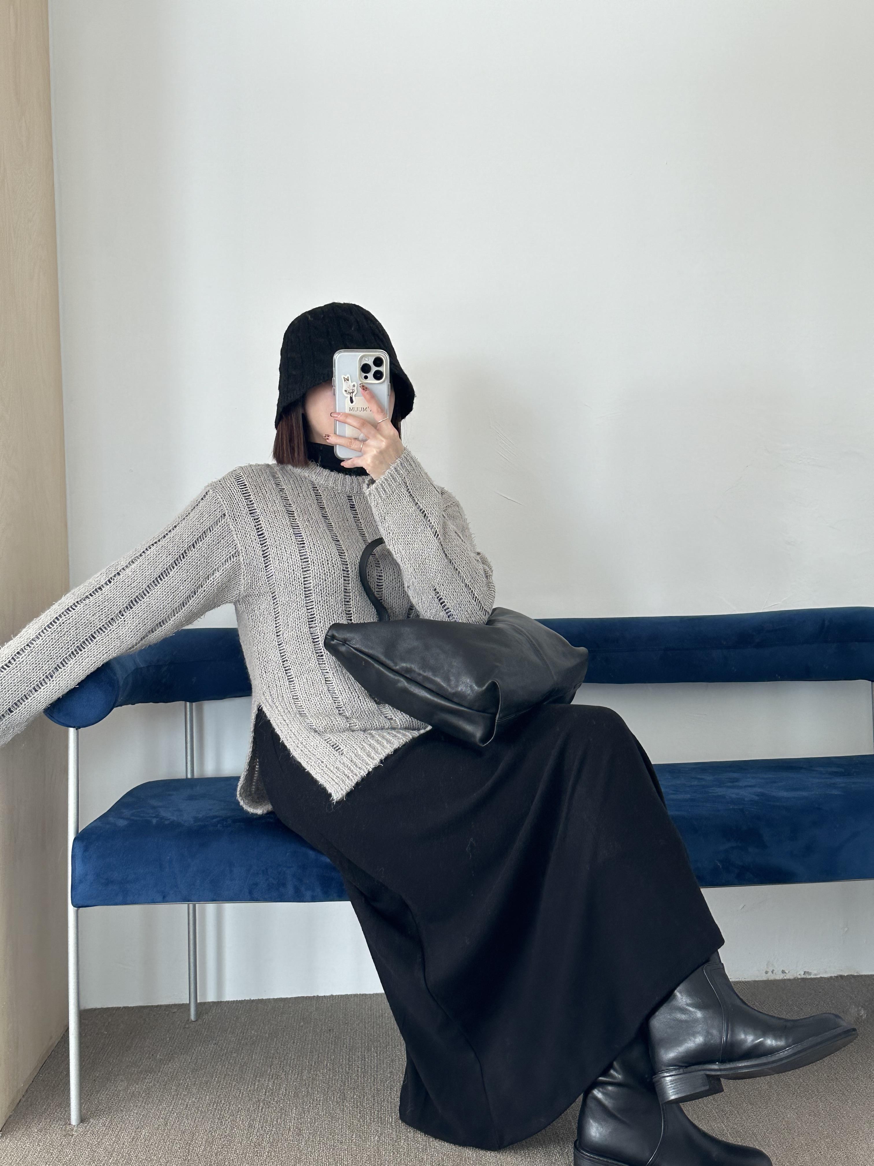 R20 側開衩直紋針織上衣8