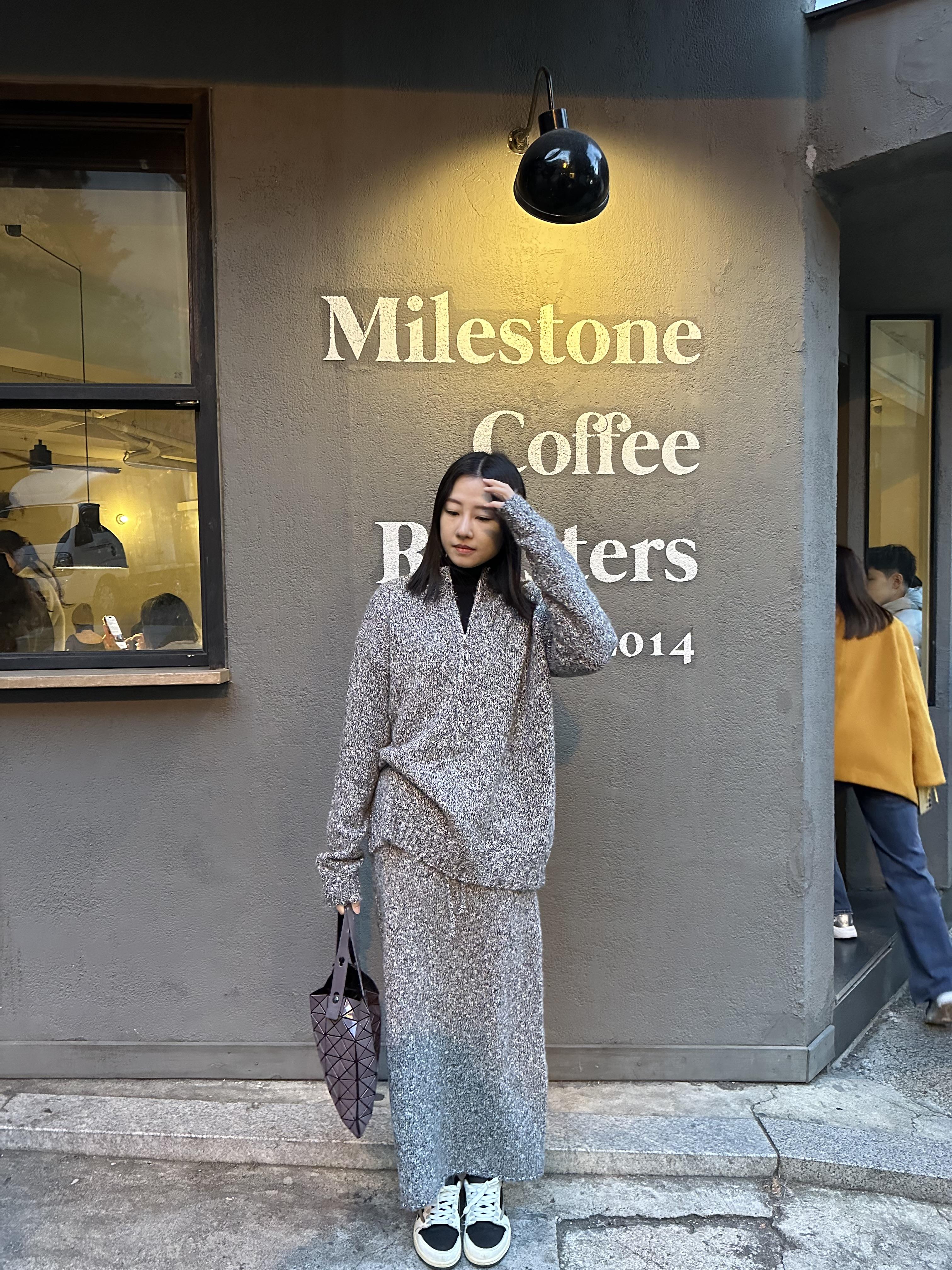 KR10 Set圓立領半拉鏈套裝3