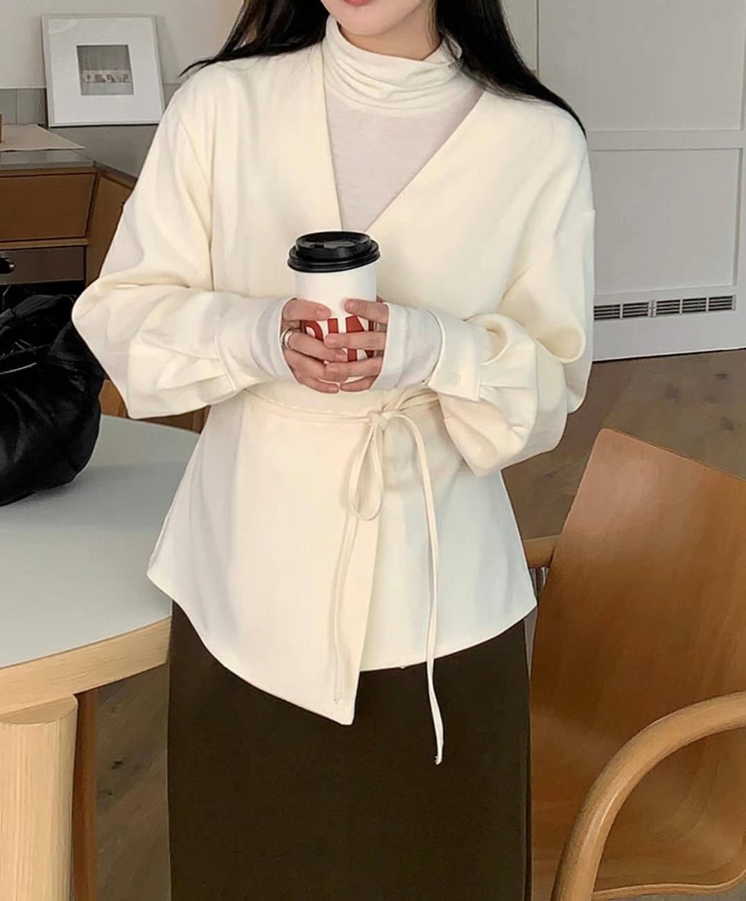 R15 美感交叉綁帶上衣2