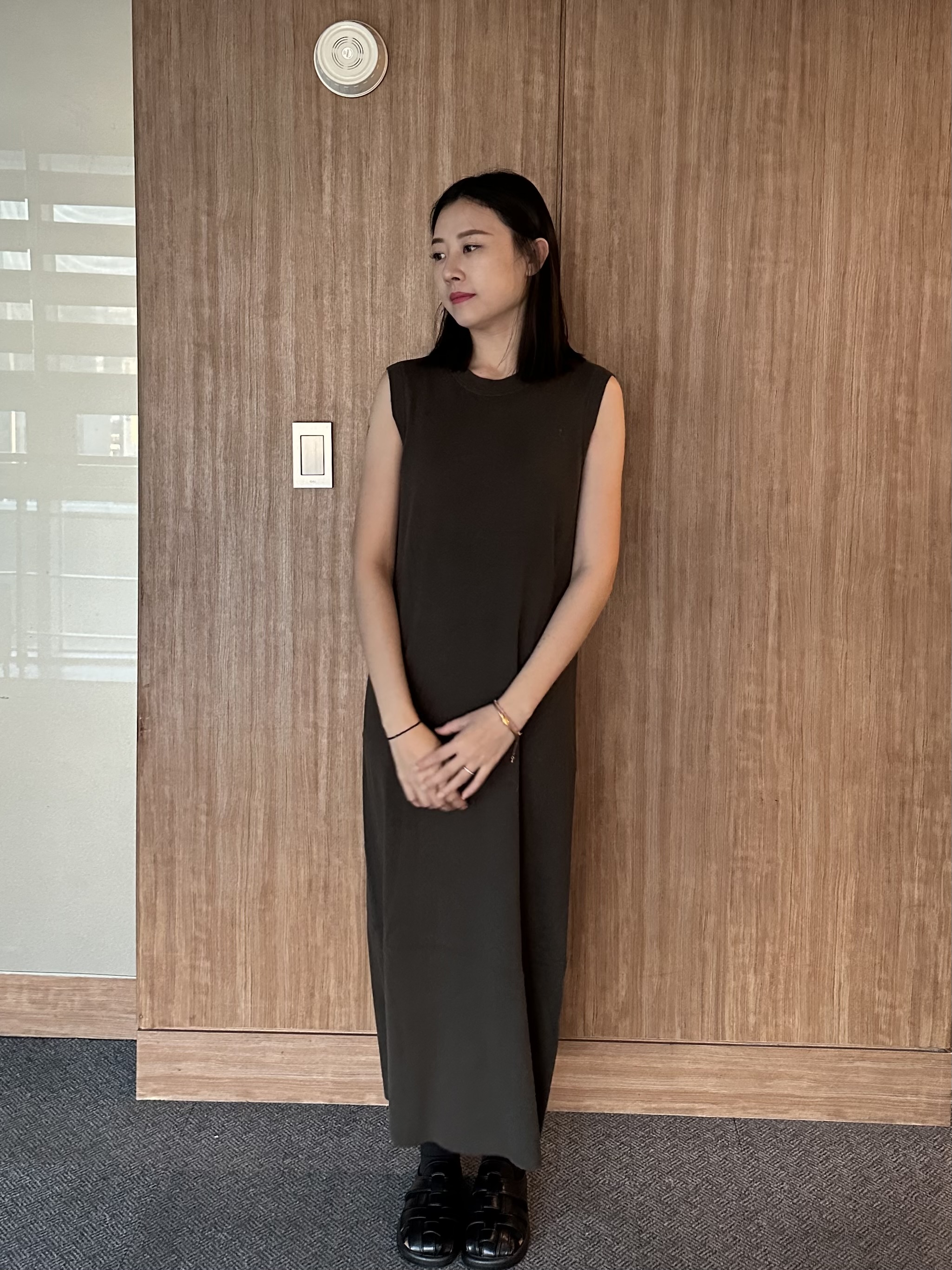 KR08 細針織背心洋裝6