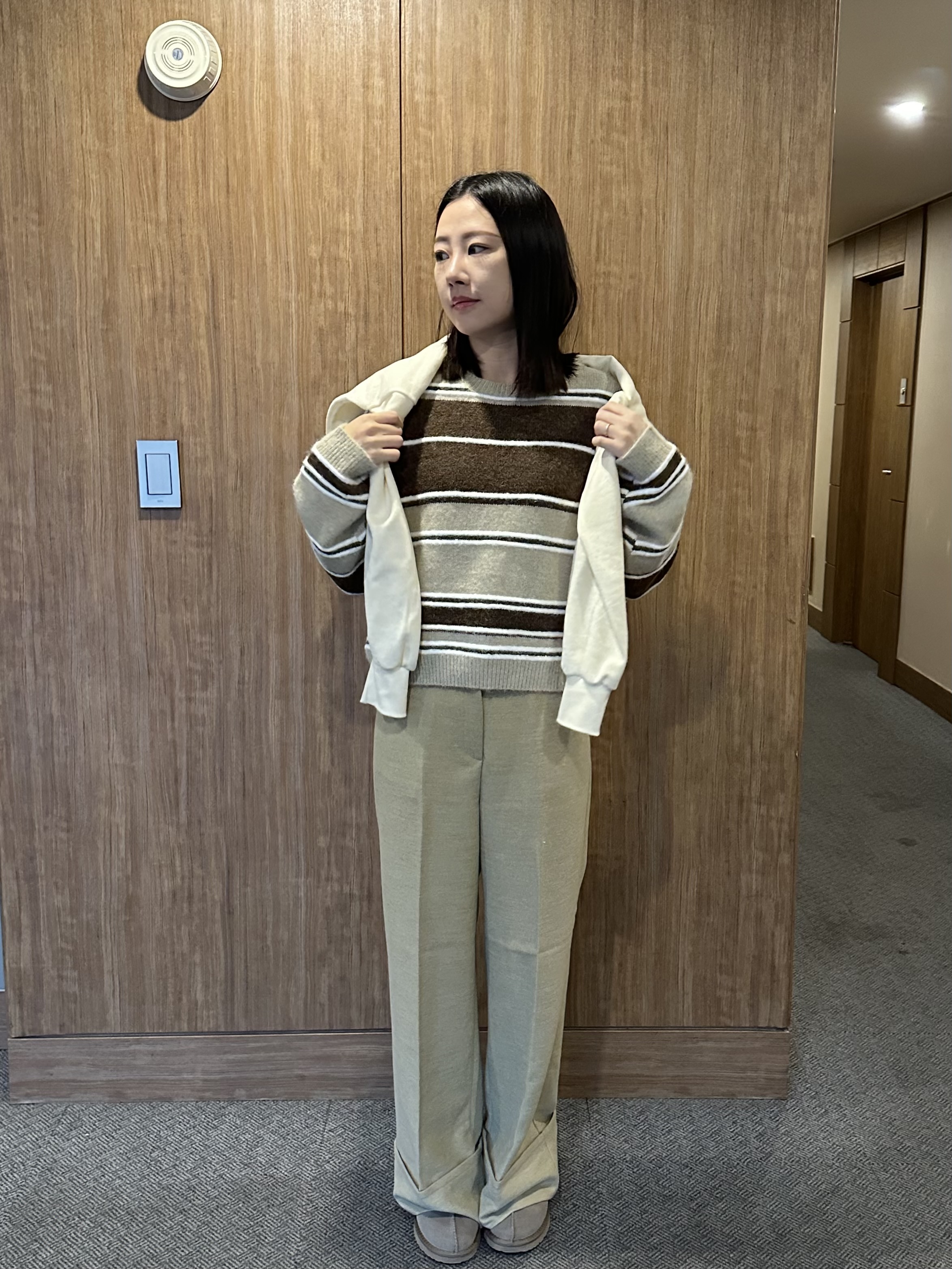 KR19 立體條紋針織上衣4