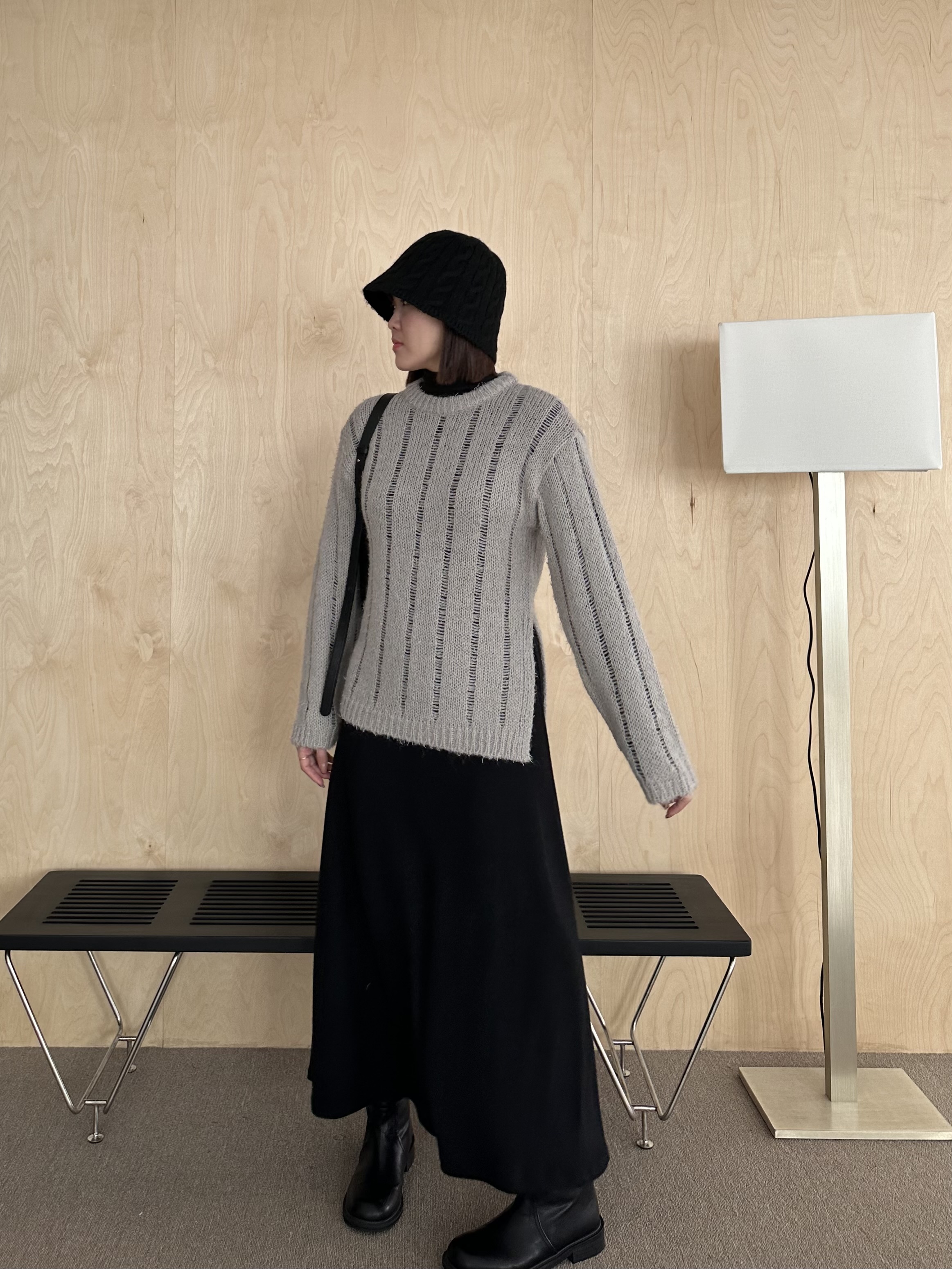 R20 側開衩直紋針織上衣5