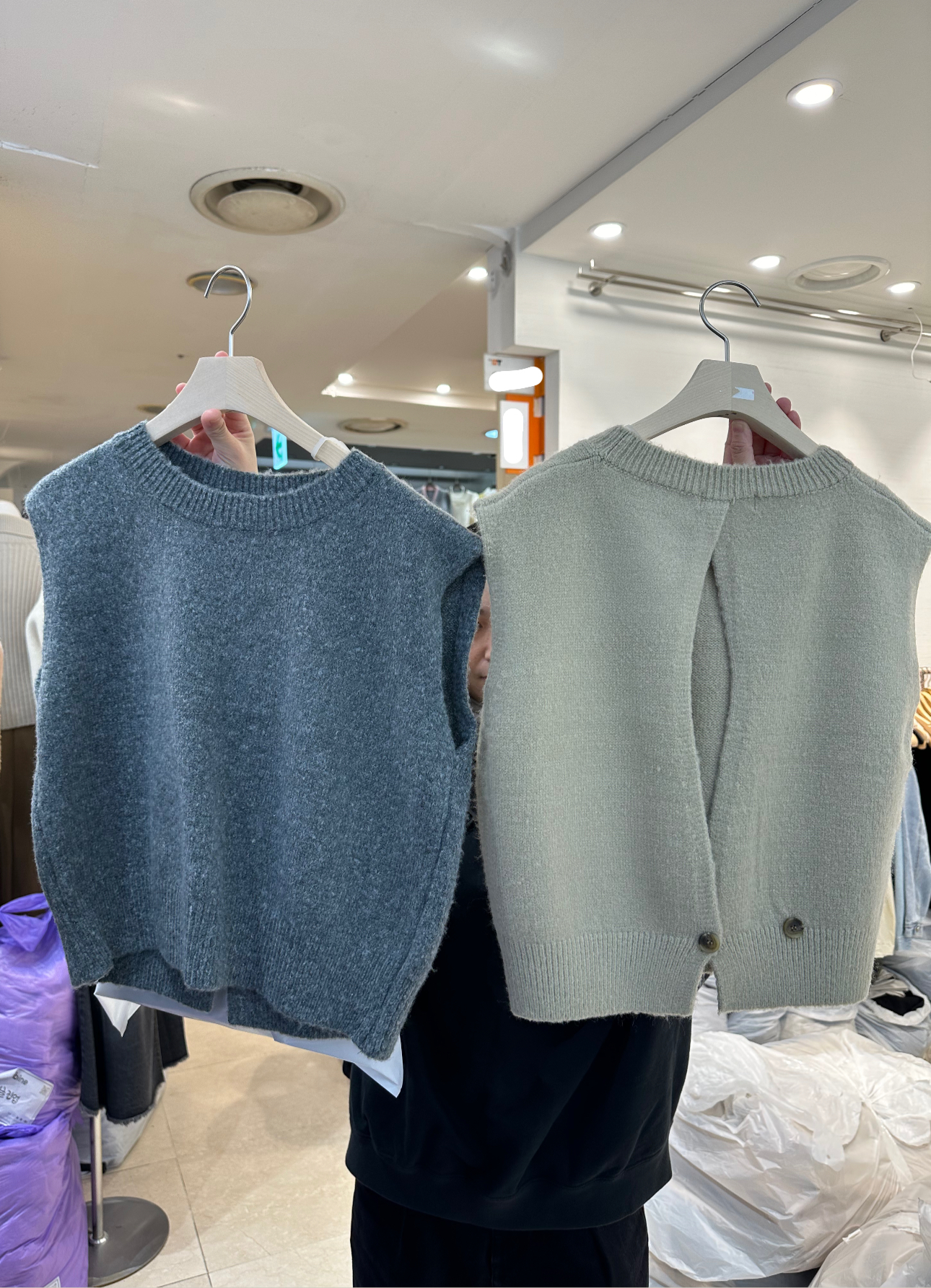 X01 簍空交叉針織衫背心6