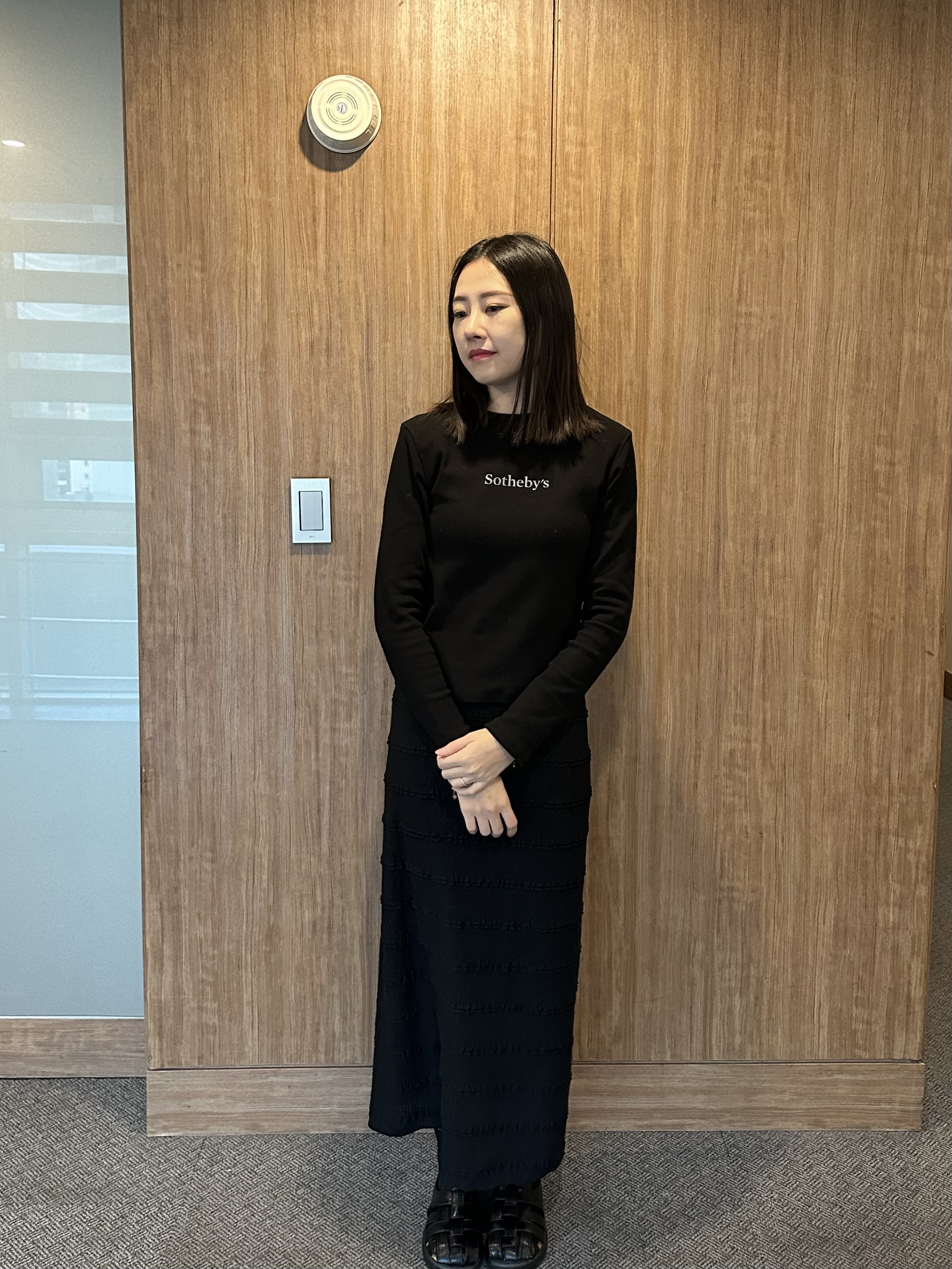 KR18 英文字母圓領襯肩棉T8