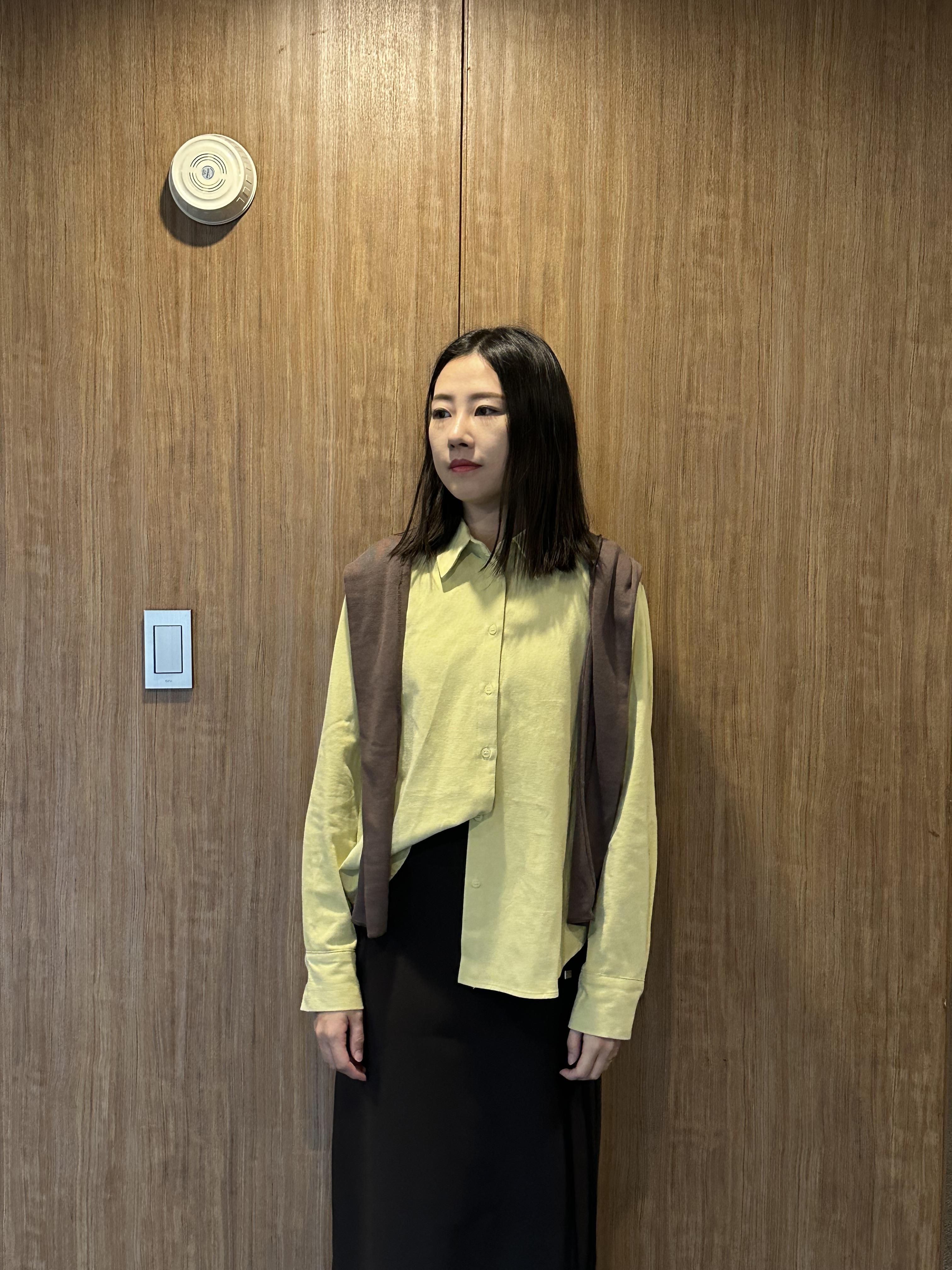 KR21 飽和色系襯衫